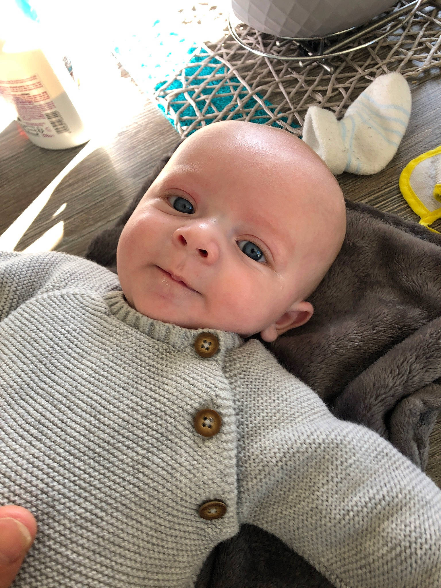 Justin a rejoint le concours — aidez-le/la à gagner de superbes lots ! baby, cheek, child, face, head, outerwear, person, skin, toddler