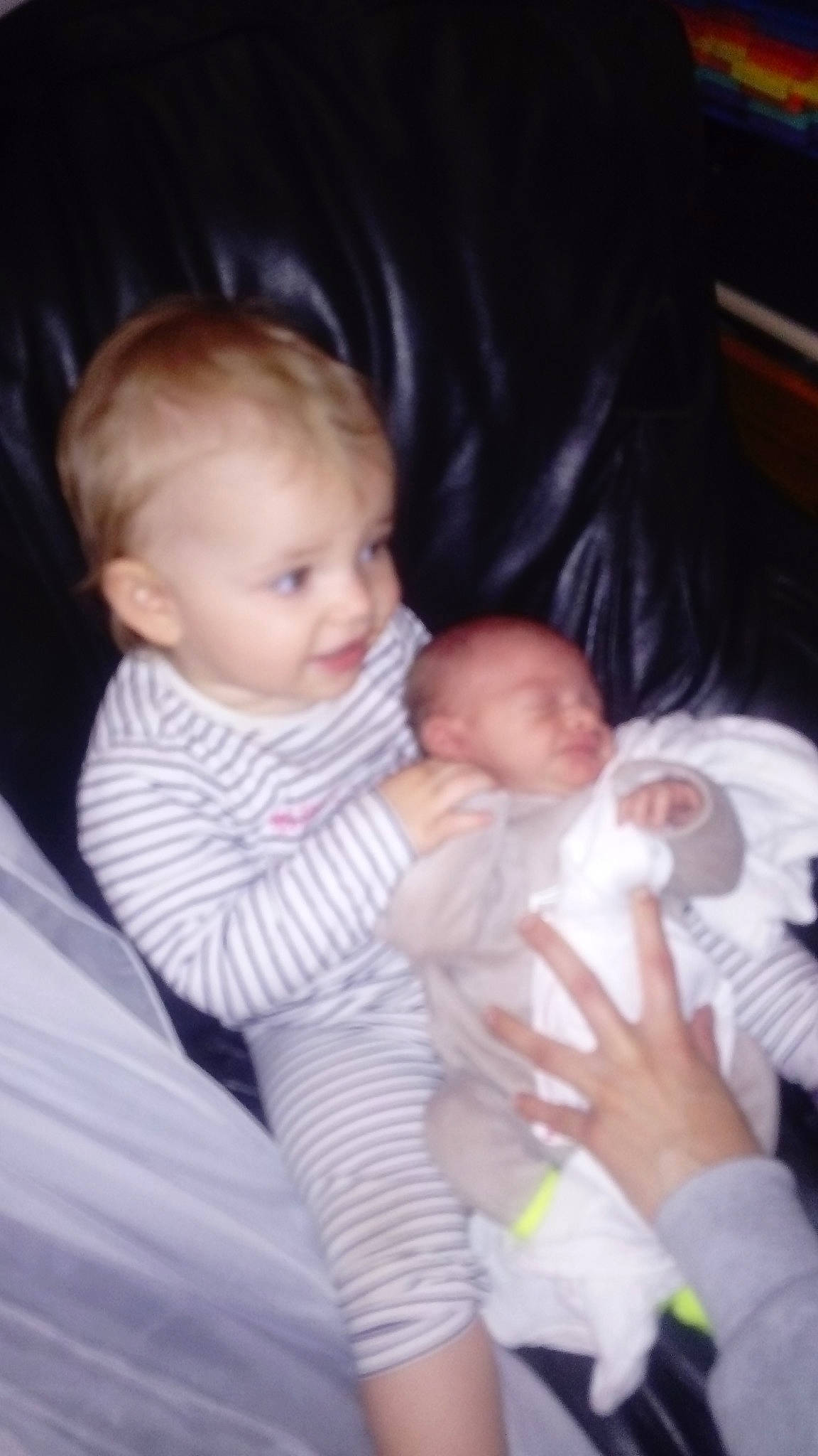 Ivan participe au concours pour gagner de l'argent avec cette photo : baby, baby_products, cheek, child, eye, face, head, iris, nose, person, product, sitting, skin, smile, toddler