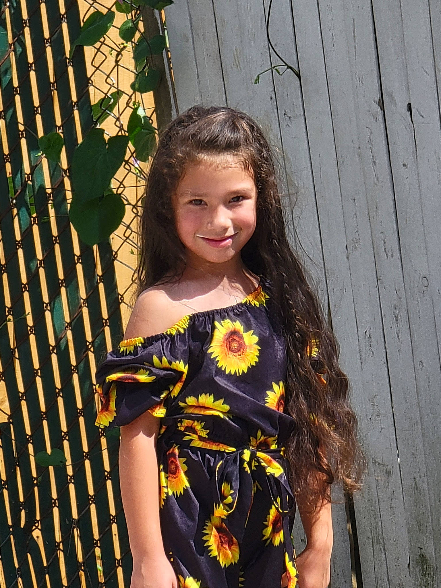 Josephine is registered to the contest to win money with this photo: blond, brown_hair, day_dress, electric_blue, eye, facial_expression, fashion_design, fawn, flash_photography, hairstyle, happy, joy, long_hair, one_piece_garment, pattern, people_in_nature, person, sleeve, smile, waist