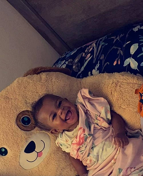 Layonni is registered to the contest to win money with this photo: baby, baby_sleeping, beauty, cloud, comfort, cool, couch, eye, happy, human_body, joy, linens, mammal, morning, mouth, nose, person, skin, sky, smile