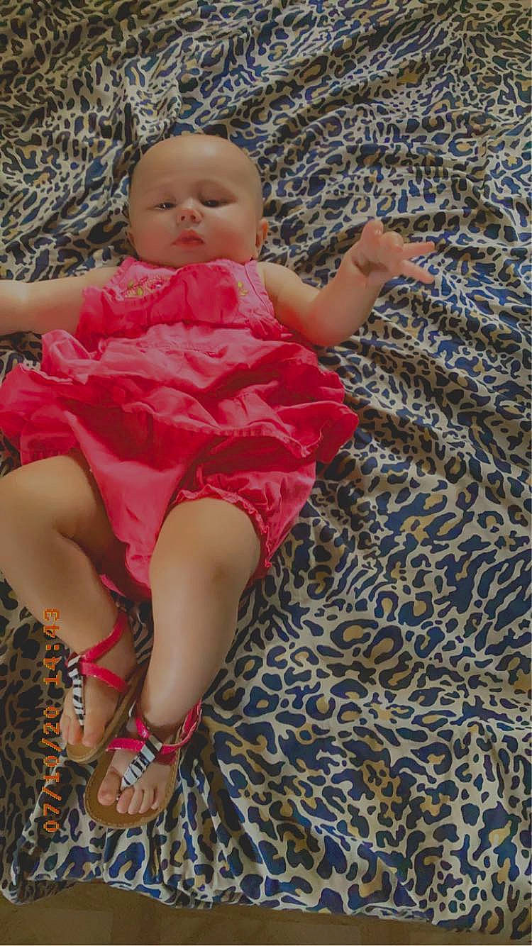 Layla Grace is registered to the contest to win money with this photo: baby, child, finger, leg, person, play, toddler