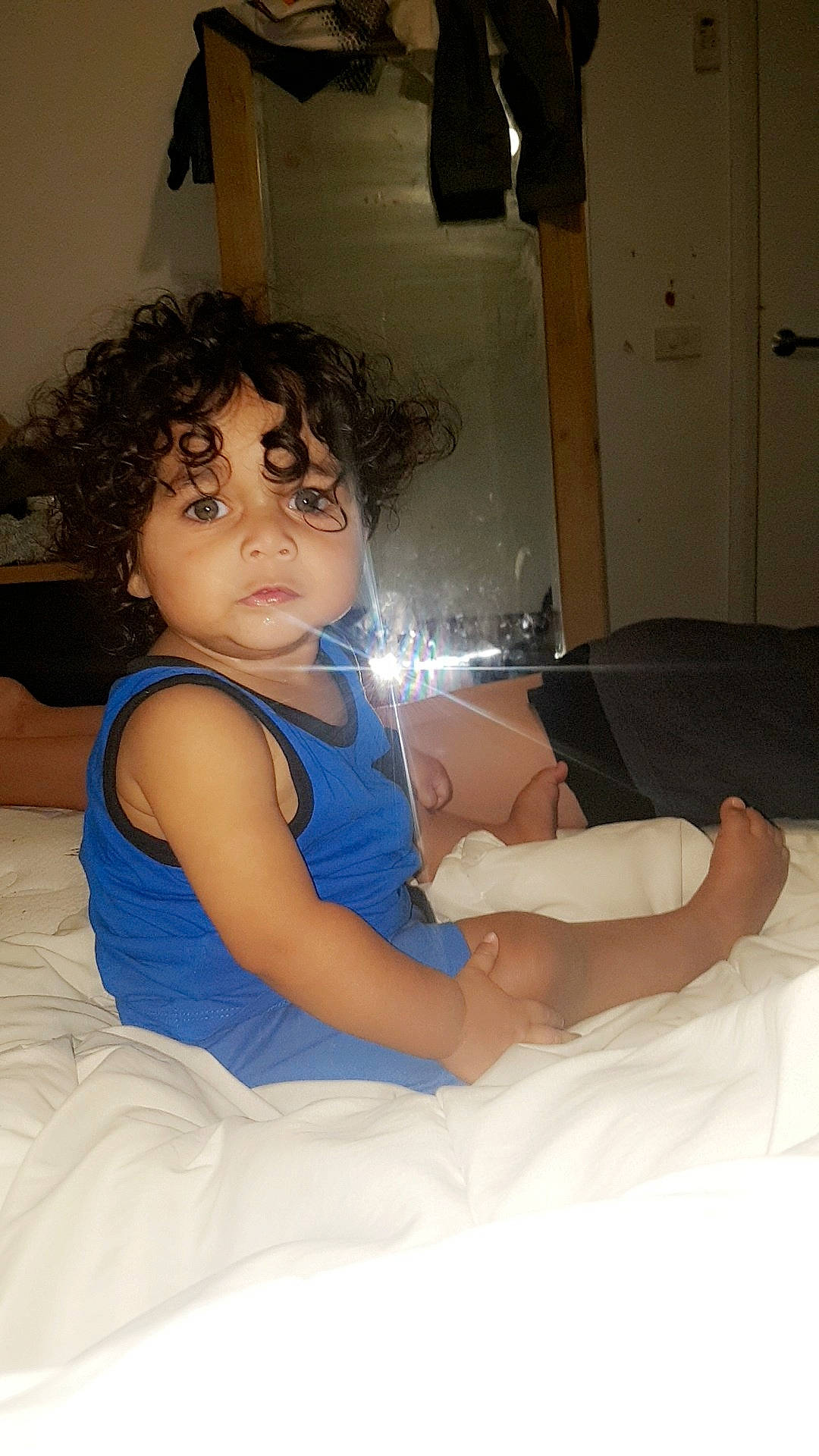 Tylen is registered to the contest to win money with this photo: arm, child, leg, person