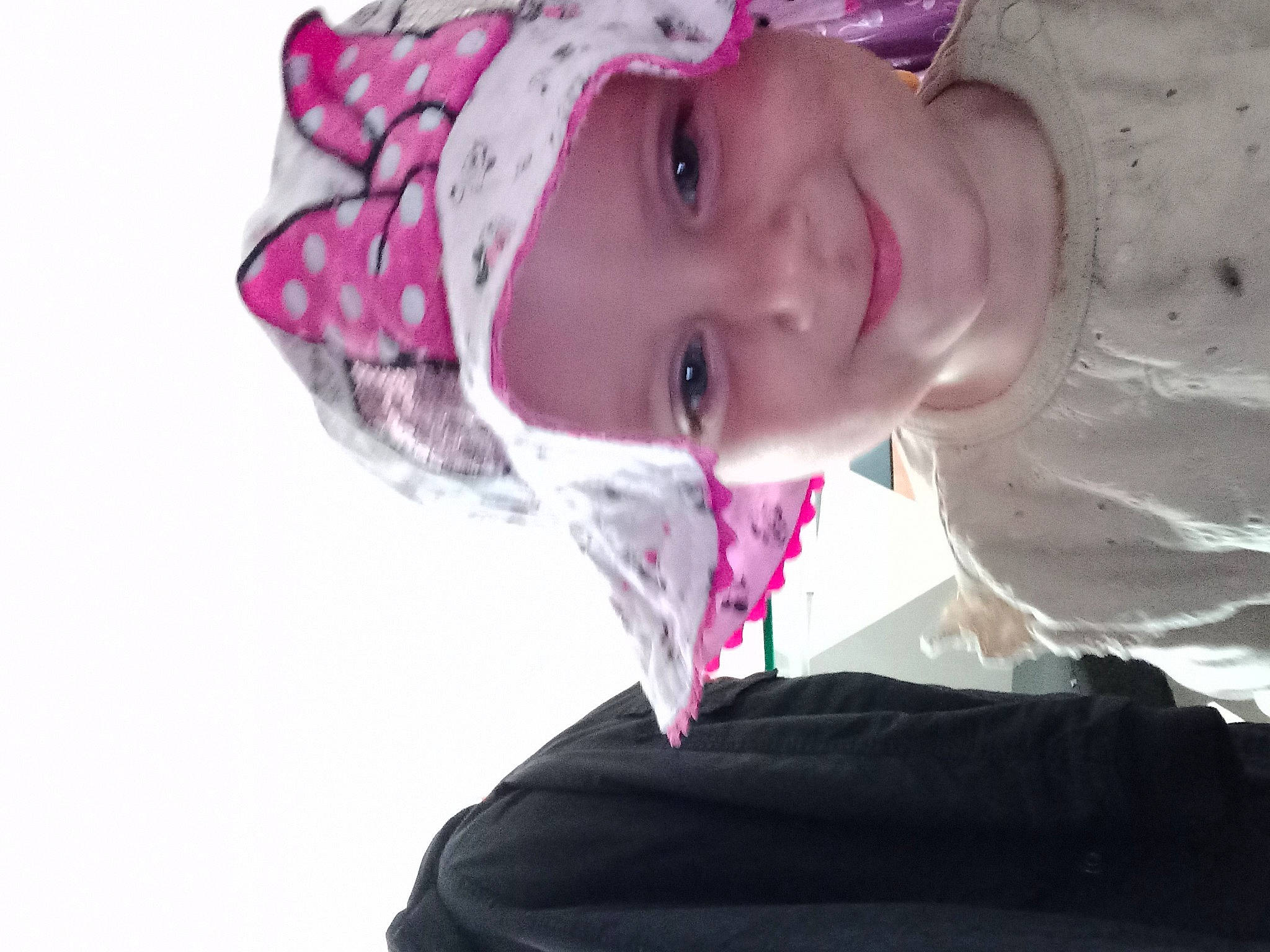 Clémence a rejoint le concours — aidez-le/la à gagner de superbes lots ! cheek, child, eyelash, eyewear, fashion_accessory, fun, hair_accessory, happy, hat, headwear, jaw, joy, lip, magenta, mouth, neck, nose, person, pink, portrait_photography