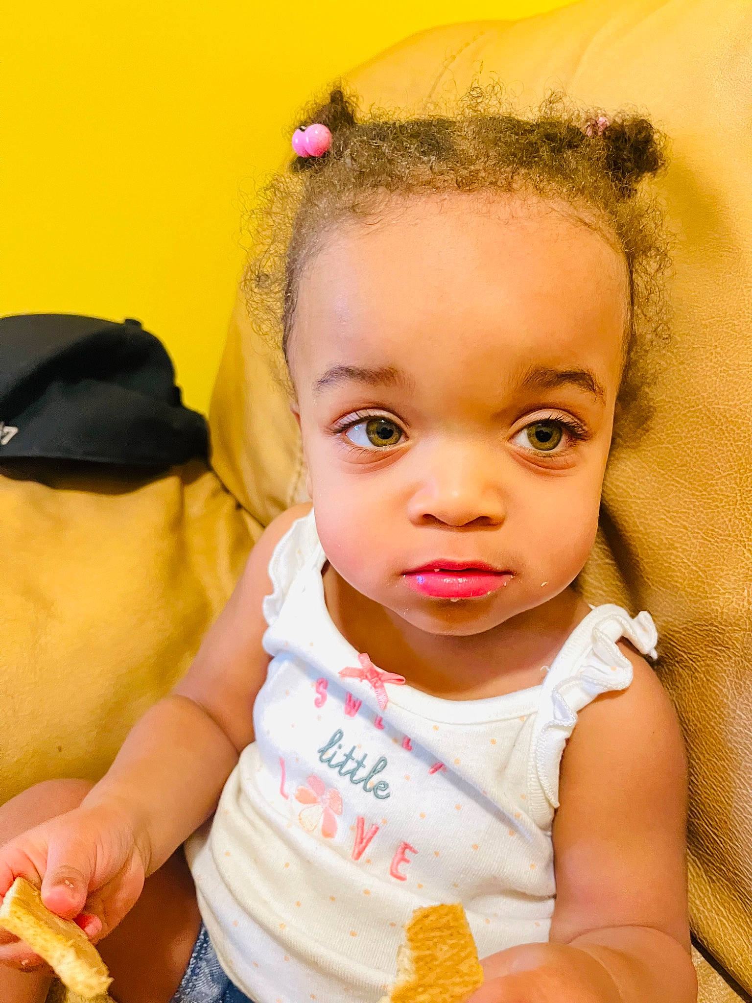 Ariana is registered to the contest to win money with this photo: baby_toddler_clothing, cheek, child, eyebrow, eyelash, face, fruit, fun, hand, happy, iris, lip, mouth, neck, nose, orange, organ, person, skin, toddler