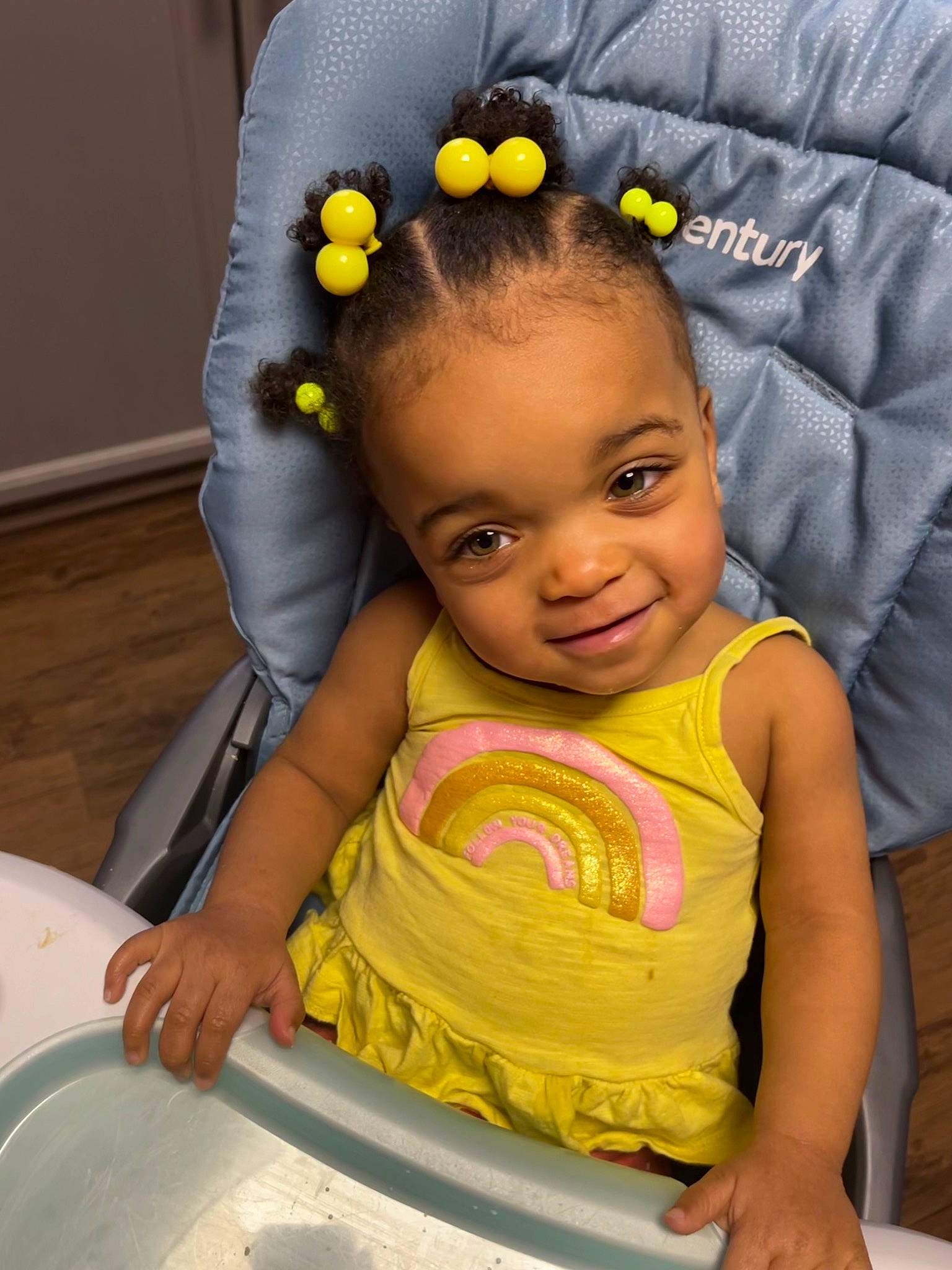 Ariana is registered to the contest to win money with this photo: baby, baby_toddler_clothing, cheek, child, chin, eye, eyebrow, eyelash, face, fun, happy, headband, iris, nose, person, skin, sleeve, smile, textile, toddler