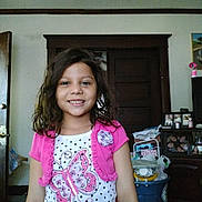 Alizabeth joined the competition — help win amazing prizes!