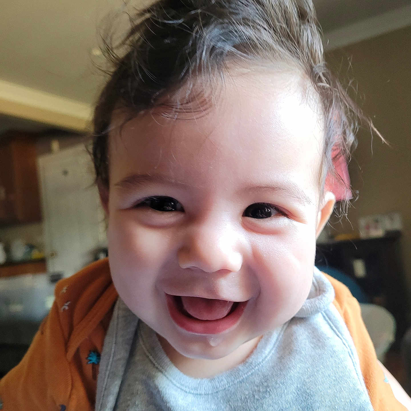 Benedetto is registered to the contest to win money with this photo: baby, babylaughing, bodypart, clothing, face, finger, frown, hand, happy, head, laughing, mouth, person, photography, portrait, selfie, smile, t_shirt, teeth, tongue