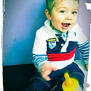 Enzo a rejoint le concours — aidez-le/la à gagner de superbes lots !