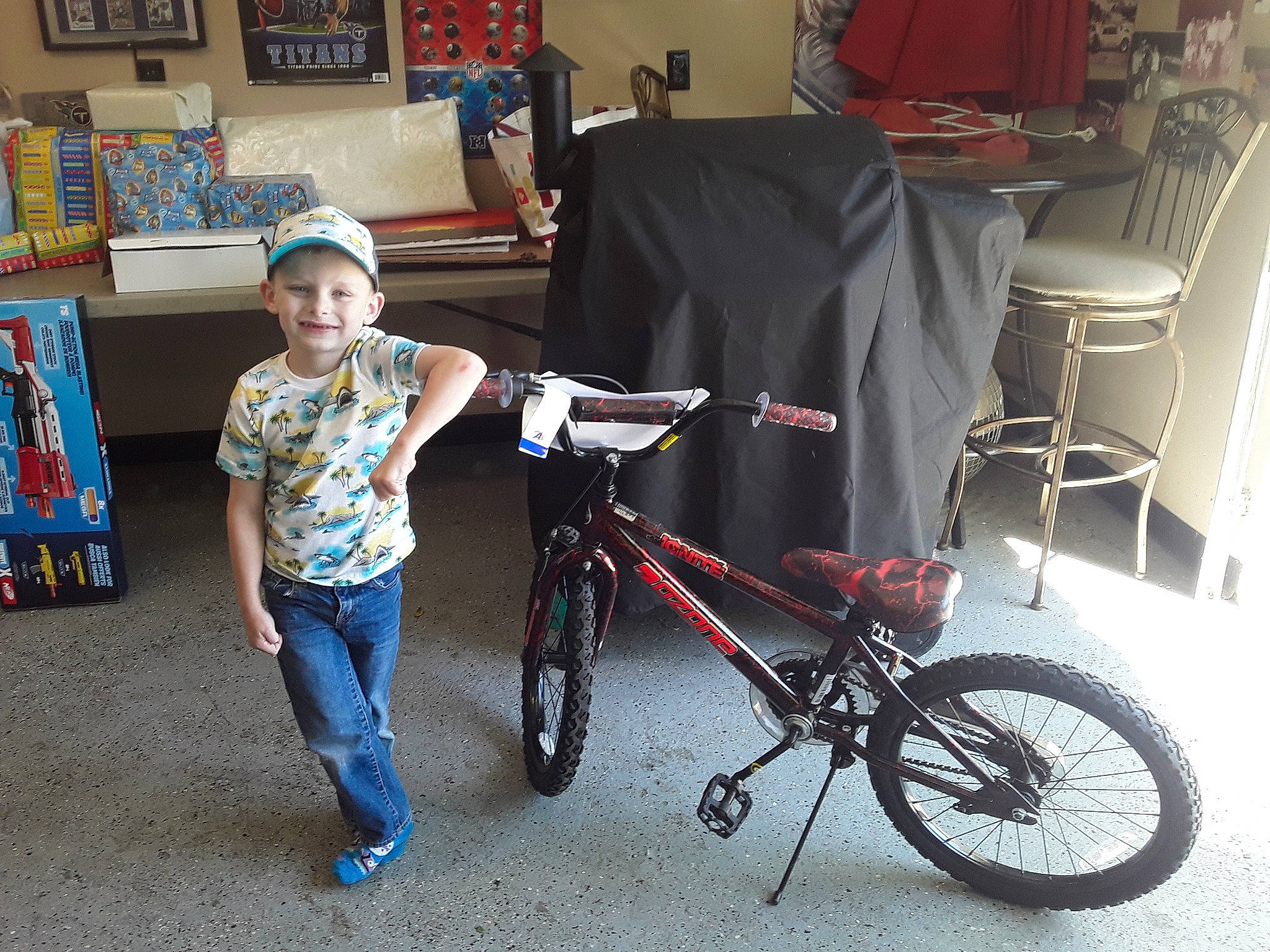 Kaebrynn joined the competition — help win amazing prizes! bicycle, bicycle_accessory, bicycle_drivetrain_part, bicycle_fork, bicycle_frame, bicycle_handlebar, bicycle_part, bicycle_pedal, bicycle_saddle, bicycle_tire, bicycle_wheel, bicycles_equipment_and_supplies, bmx_bike, crankset, cycling, headwear, joy, land_vehicle, person, road_bicycle
