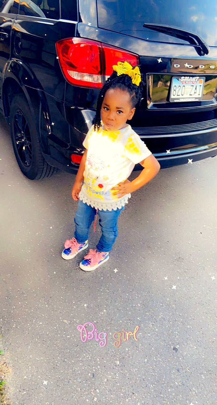 Nevaeh is registered to the contest to win money with this photo: auto_part, automotive_design, automotive_exterior, automotive_lighting, automotive_tail_brake_light, automotive_tire, bumper, car, fender, grille, land_vehicle, mode_of_transport, motor_vehicle, parking, person, tire, toddler, trunk, vehicle, vehicle_door