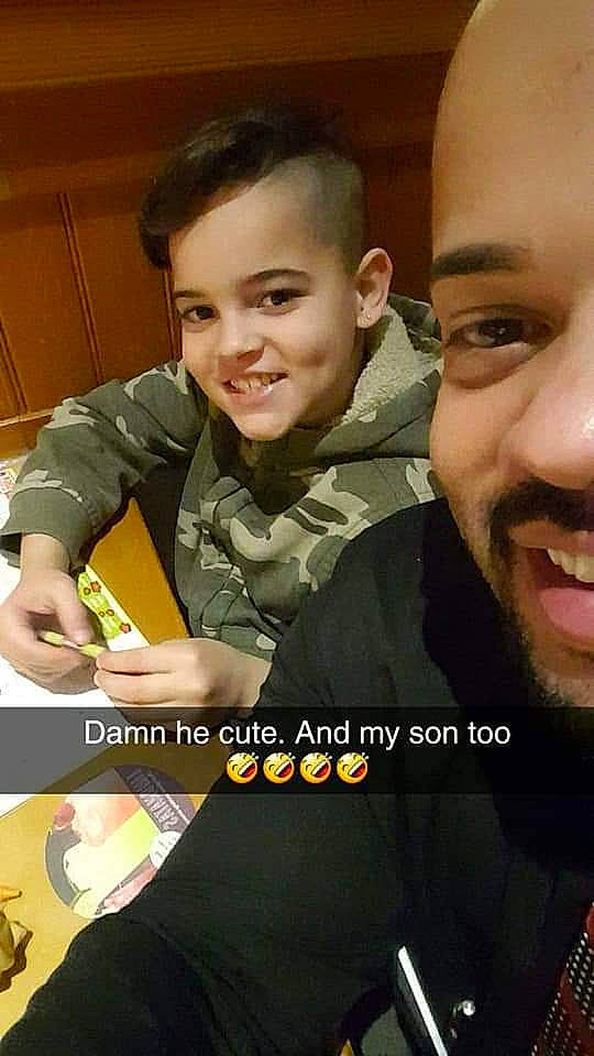 Roque is registered to the contest to win money with this photo: cheek, child, facial_expression, fun, happy, joy, nose, person, photo_caption, photography, selfie, smile, toddler