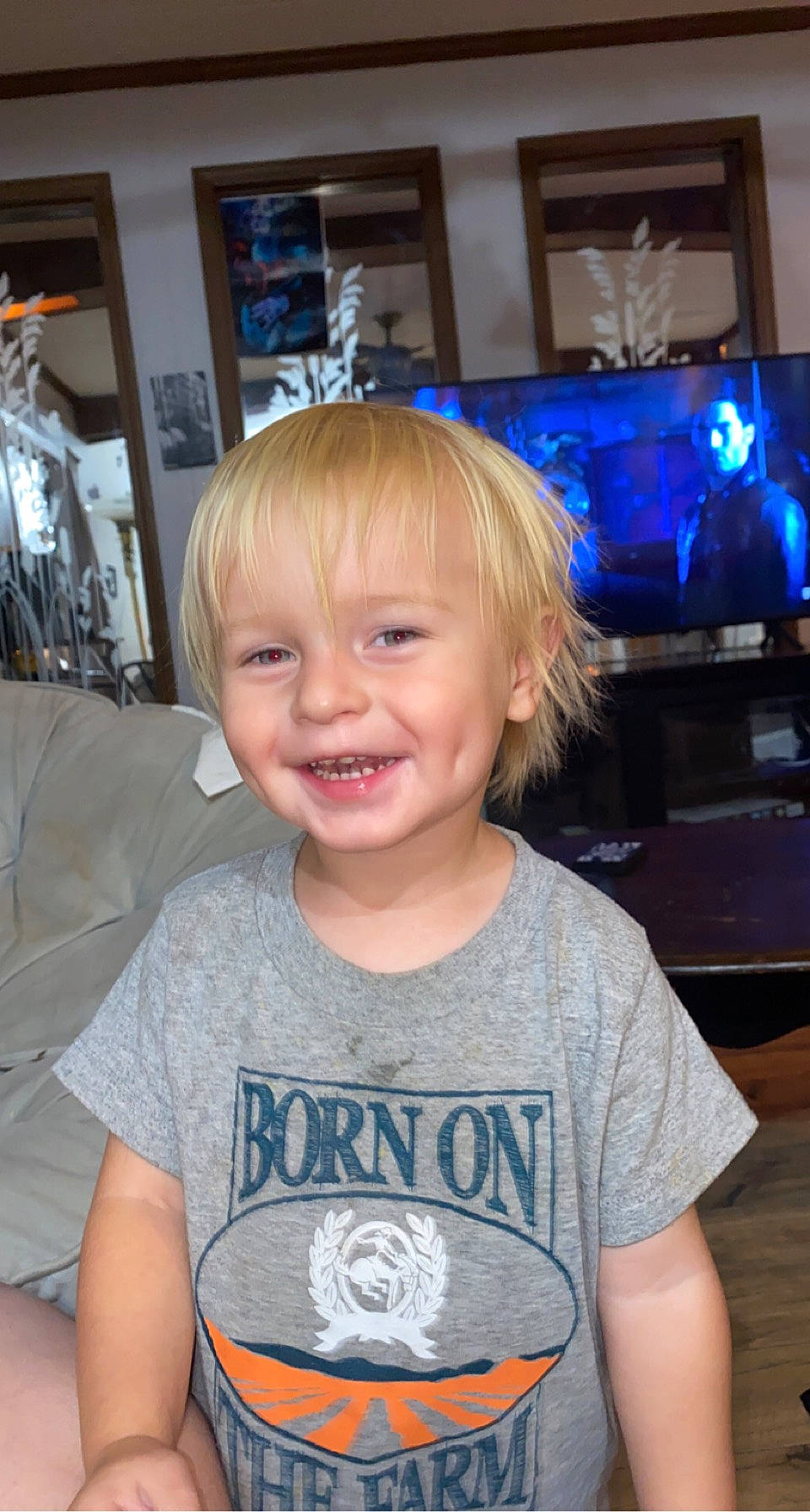 Hayden is registered to the contest to win money with this photo: bangs, blond, blue, cheek, child, chin, electric_blue, event, fun, happy, iris, joy, person, picture_frame, shoulder, sleeve, smile, standing, t_shirt, television