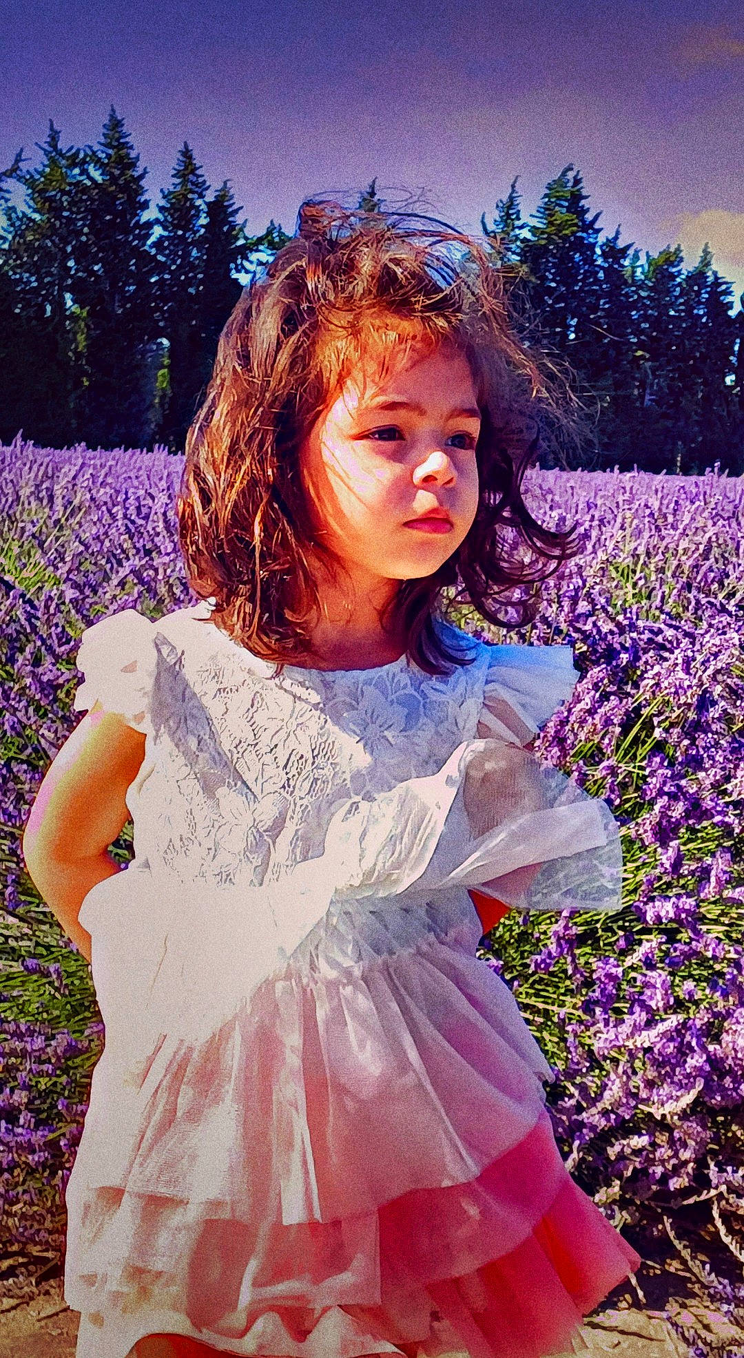 Alyssa a rejoint le concours — aidez-le/la à gagner de superbes lots ! blond, brown_hair, day_dress, dress, fawn, flower, grass, happy, iris, long_hair, meadow, nature, people_in_nature, person, petal, pink, plant, purple, sky, sunlight