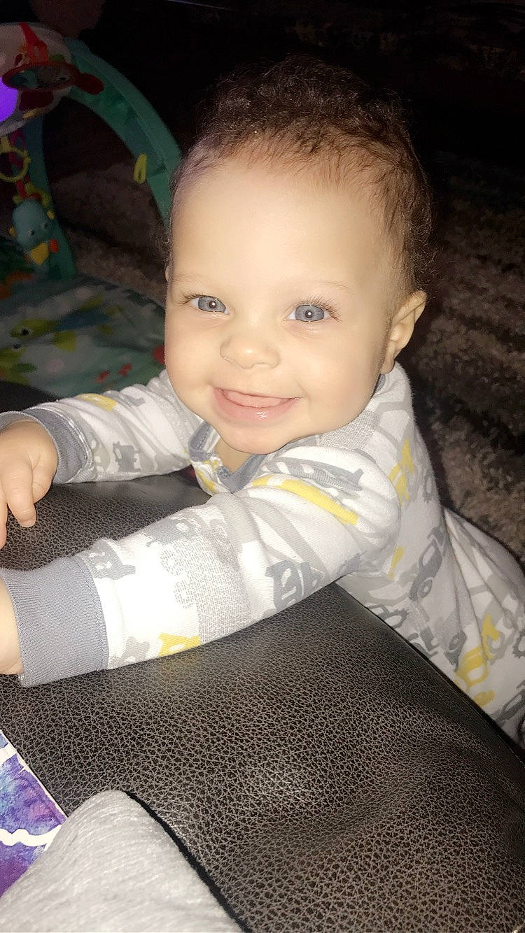 Kallel is registered to the contest to win money with this photo: baby, cheek, child, chin, eye, face, head, iris, joy, lip, nose, person, sitting, skin, smile, toddler