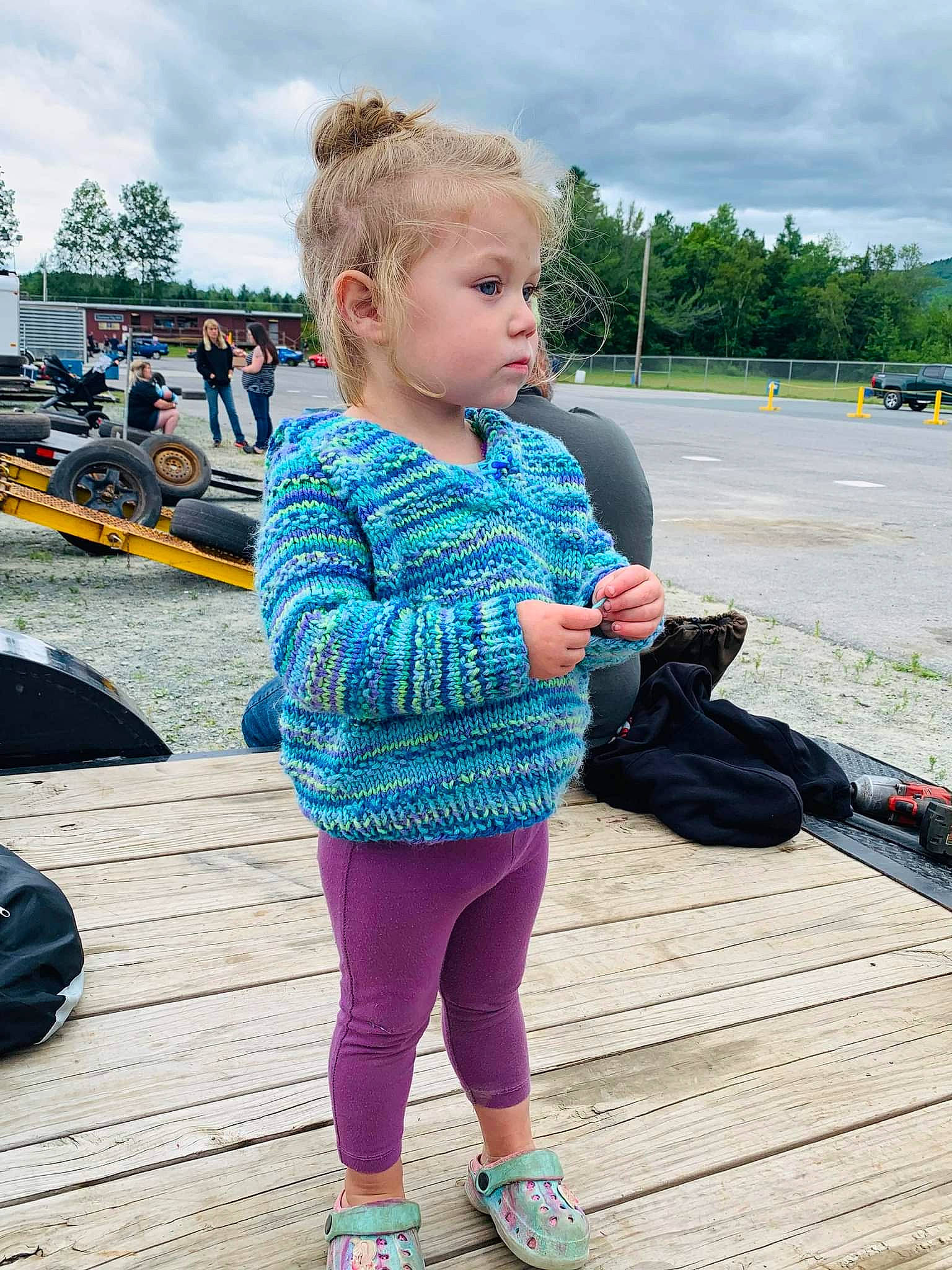 Avianna joined the competition — help win amazing prizes! active_pants, cloud, electric_blue, event, footwear, fun, grass, happy, leisure, magenta, pattern, person, recreation, shoe, sky, sleeve, sneakers, sportswear, thigh, toddler