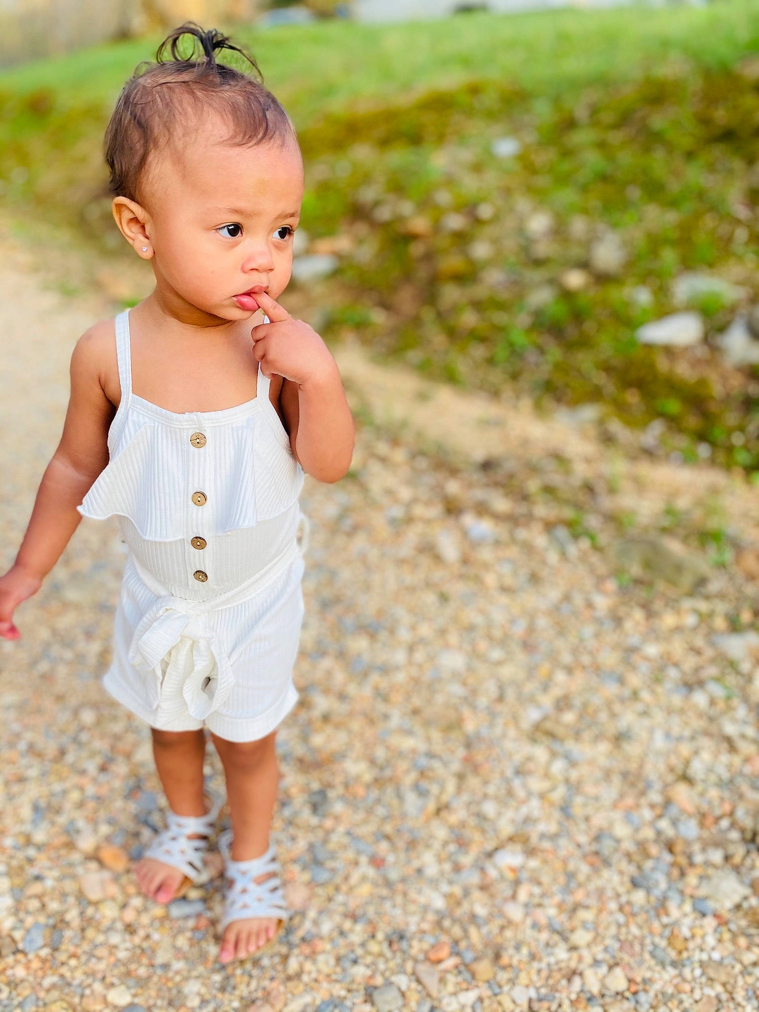 Ember is registered to the contest to win money with this photo: baby, baby_toddler_clothing, child, eye, fun, grass, happy, leisure, people_in_nature, person, plant, play, portrait_photography, recreation, shorts, sitting, sleeve, smile, soil, toddler
