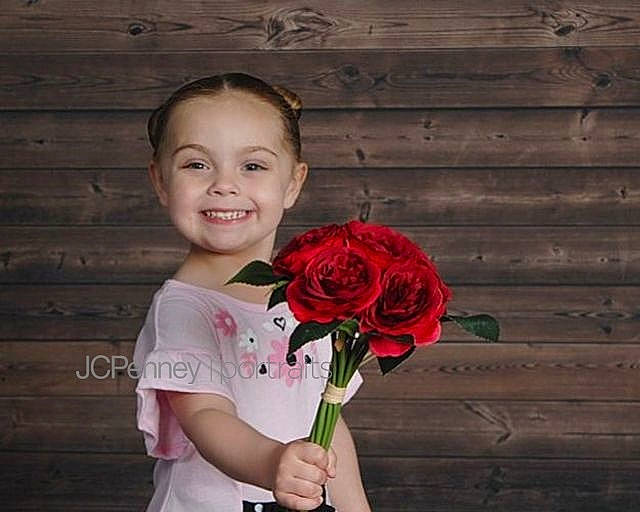 Lilyanna joined the competition — help win amazing prizes! bouquet, cheek, child, cut_flowers, floral_design, floristry, flower, flower_arranging, garden_roses, happy, joy, person, petal, photography, pink, plant, red, rose, rose_family, rose_order