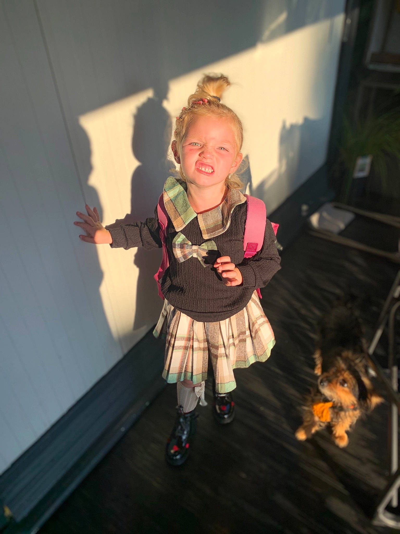 Chélsy a rejoint le concours — aidez-le/la à gagner de superbes lots ! child, costume, entertainment, event, fashion_accessory, fashion_design, fictional_character, flash_photography, flooring, fun, fur, happy, jewellery, pattern, performance, performance_art, performing_arts, person, room, toddler