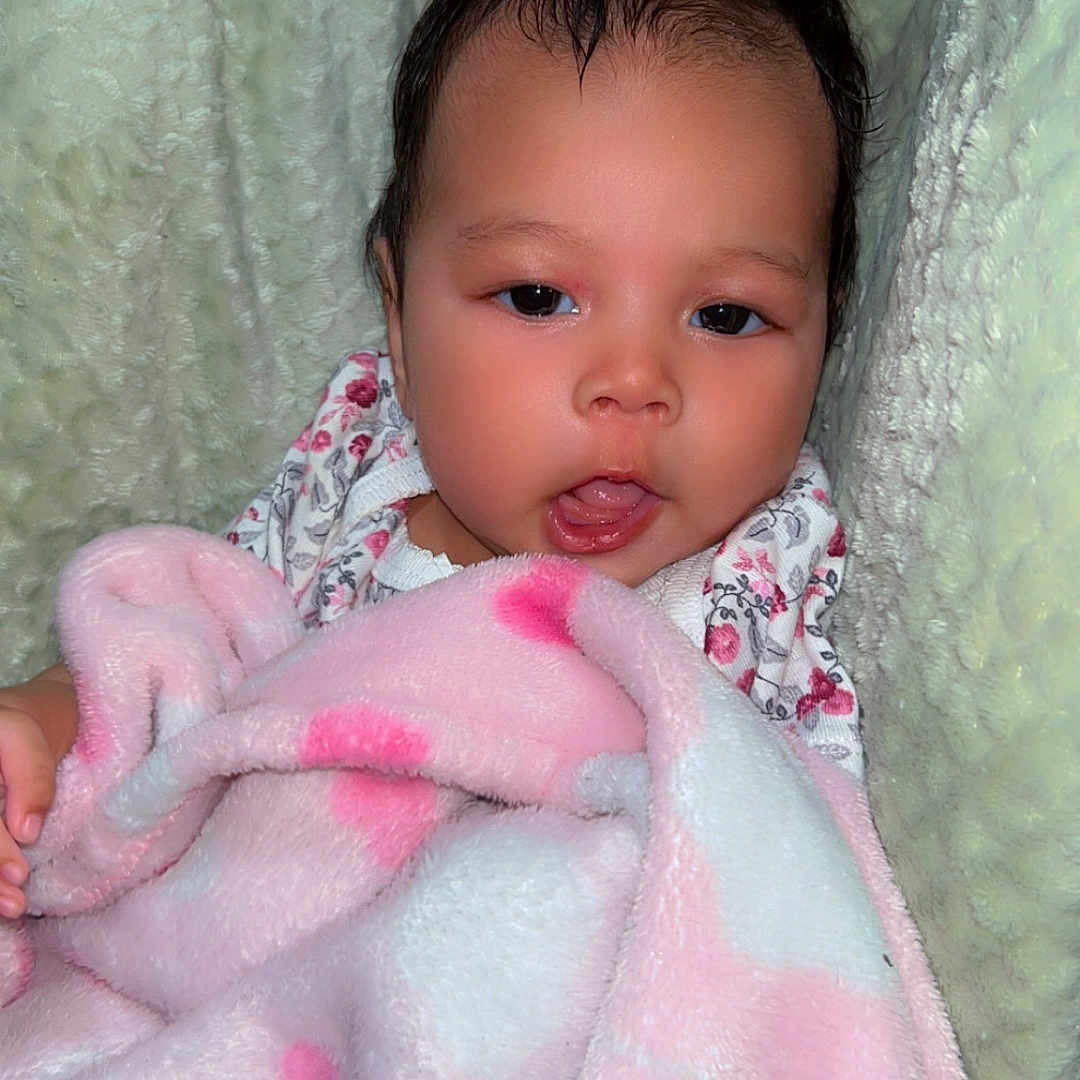 Dativa is registered to the contest to win money with this photo: baby, bed, blanket, car, couch, crib, cushion, face, furniture, head, homedecor, infantbed, newborn, person, photography, portrait, quilt, sleeping, towel, toy
