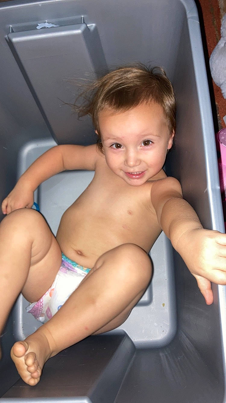 Kaisley joined the competition — help win amazing prizes! abdomen, chest, comfort, eyelash, finger, fun, hair, hairstyle, joint, joy, knee, leg, muscle, neck, person, shoulder, skin, smile, stomach, thigh