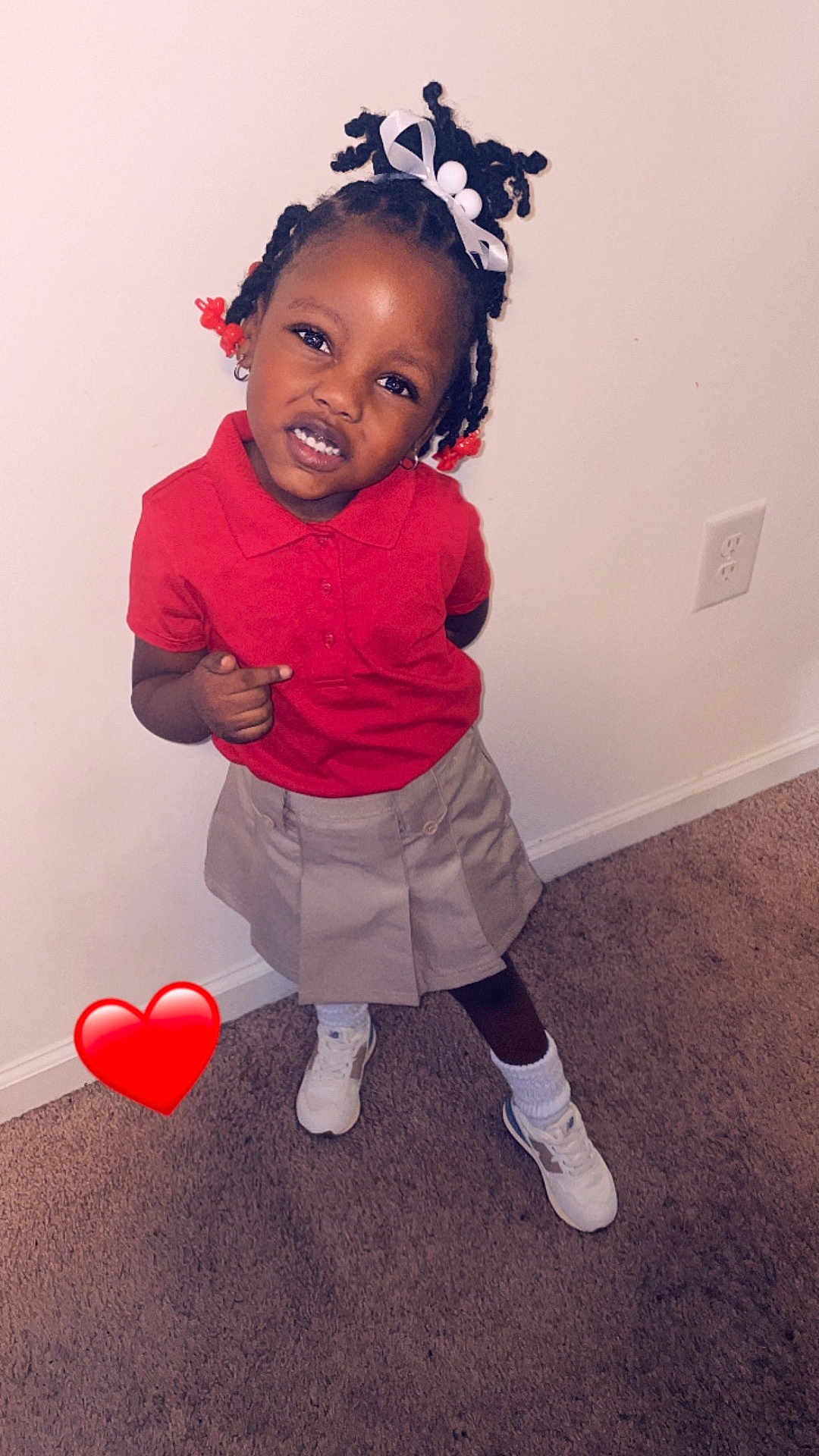 Tiana is registered to the contest to win money with this photo: accessories, baby, balloon, clothing, dress, face, footwear, head, heart, jewelry, necklace, pants, person, photography, portrait, shoe, shorts, skirt, symbol, t_shirt