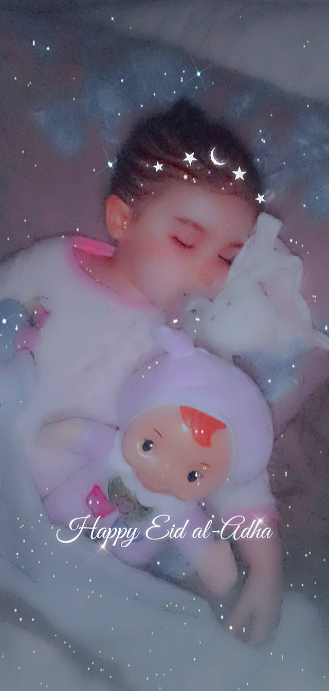 Liyah a rejoint le concours — aidez-le/la à gagner de superbes lots ! art, cheek, christmas, christmas_ornament, doll, event, eyebrow, happy, headgear, holiday, human_body, lip, nose, ornament, person, pink, sky, snow, toddler, toy