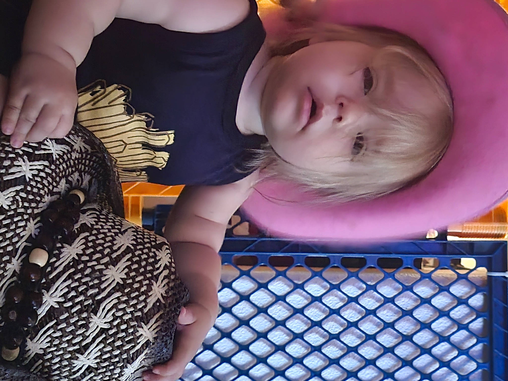 Sable is registered to the contest to win money with this photo: baby, baby_products, baby_safety, baby_toddler_clothing, beauty, child, eyelash, fashion_accessory, fashion_design, fun, human_leg, iris, mouth, pattern, person, product, purple, room, sleeve, thigh