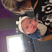 Chloë a rejoint le concours — aidez-le/la à gagner de superbes lots !