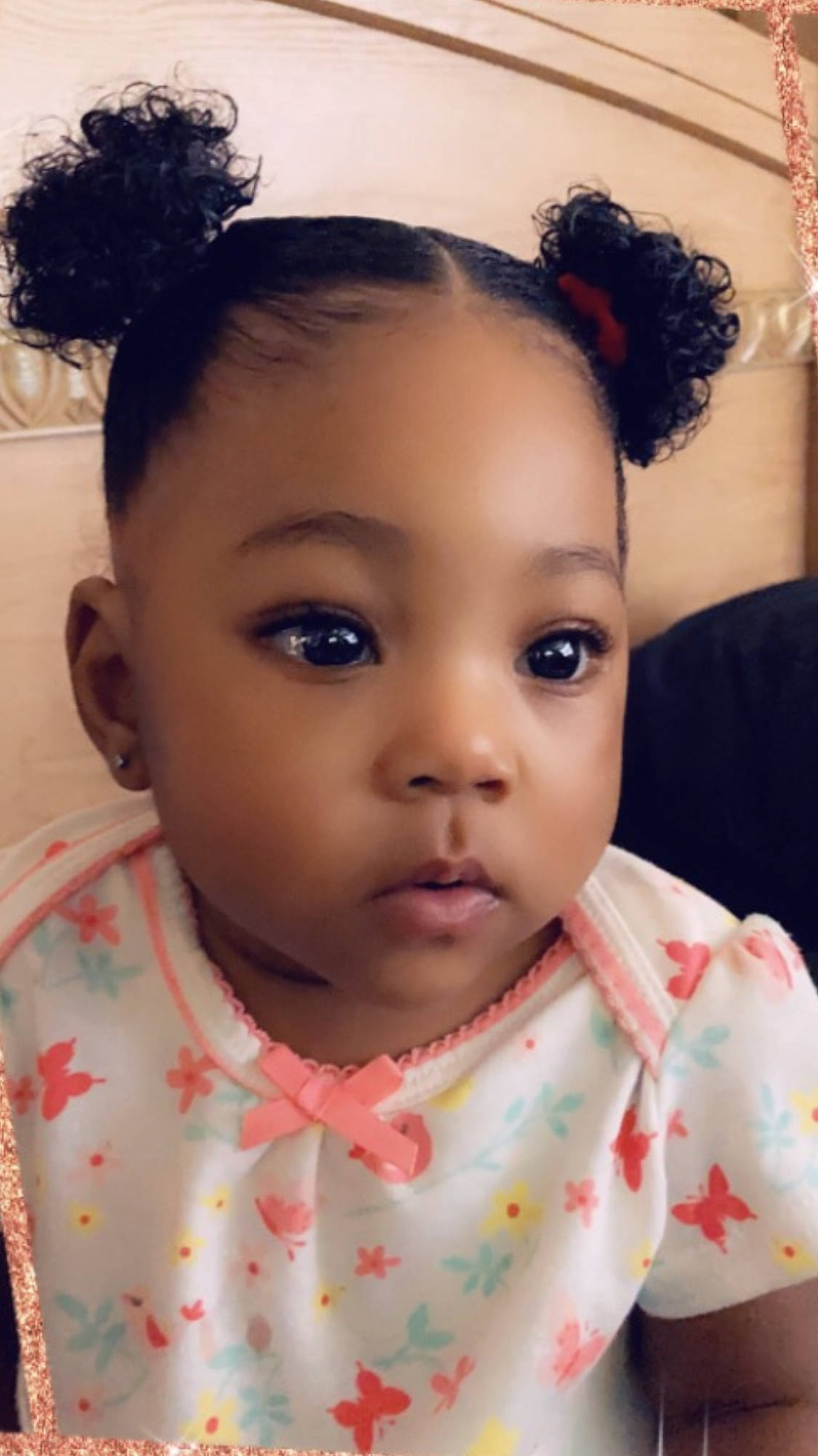 Brazil is registered to the contest to win money with this photo: cheek, chin, ear, eye, eyebrow, eyelash, face, forehead, hair, hairstyle, happy, head, human, iris, lip, neck, nose, organ, person, skin