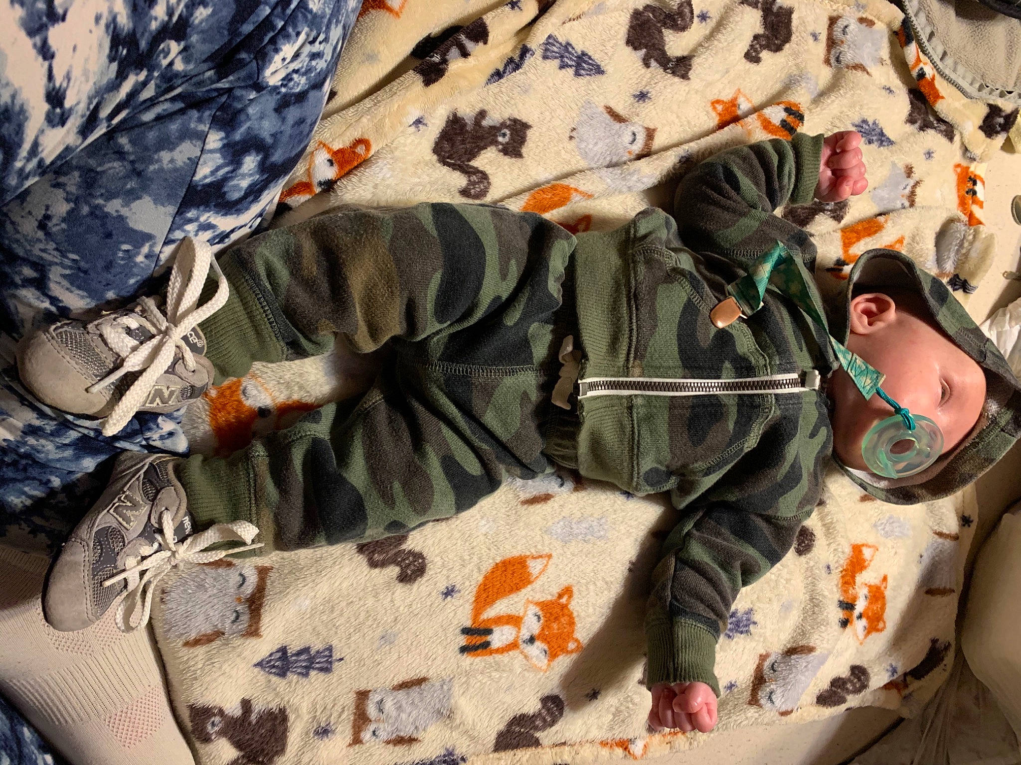 Myron joined the competition — help win amazing prizes! army, bag, baggage, boot, camouflage, cargo_pants, comfort, linens, military, military_camouflage, military_organization, military_person, military_uniform, orange, pattern, person, pocket, soldier