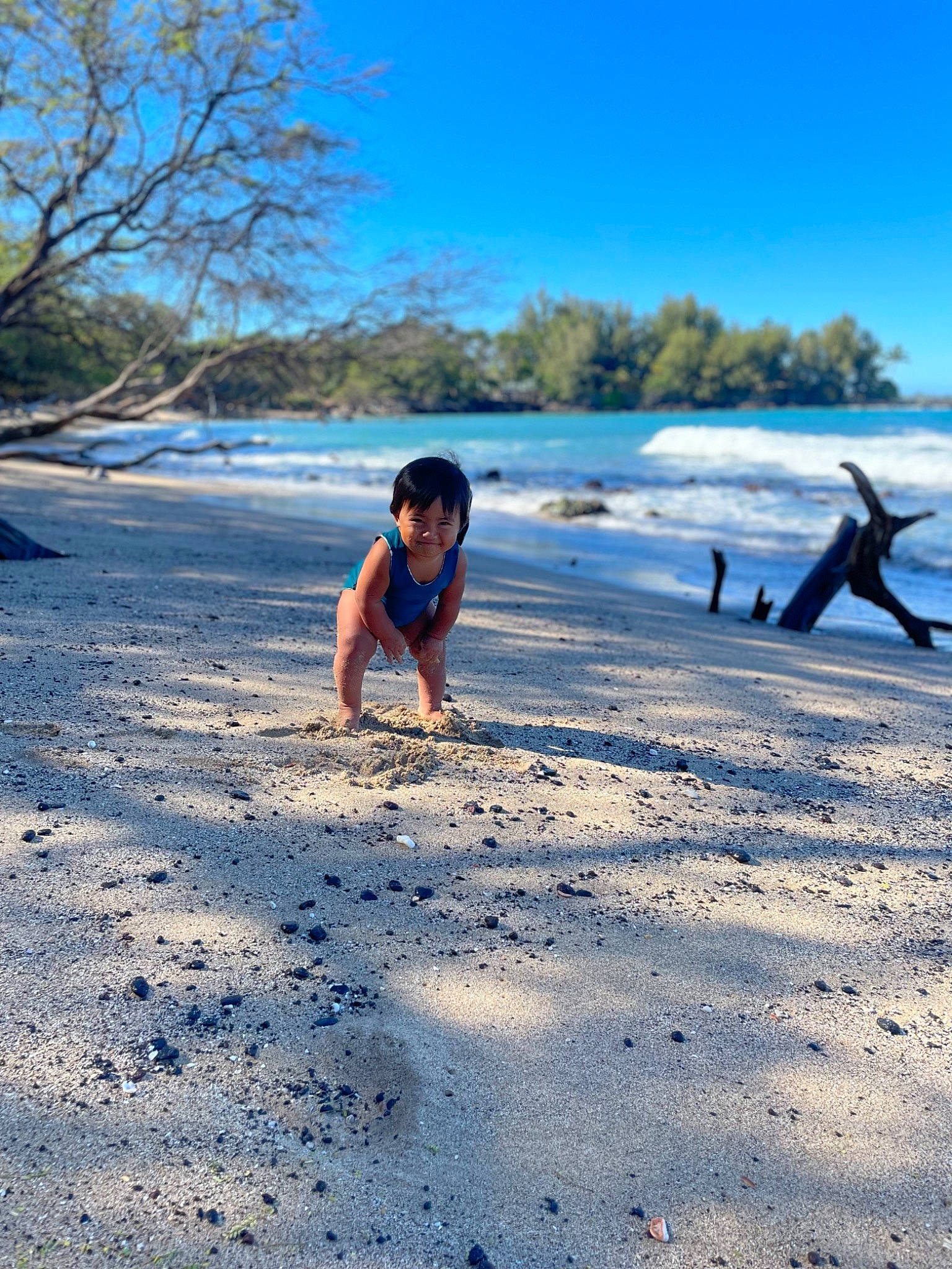 Tylin-rae is registered to the contest to win money with this photo: azure, beach, cloud, fun, happy, horizon, joy, landscape, leg, leisure, morning, natural_environment, people_in_nature, people_on_beach, person, sand, sky, sunlight, tree, water