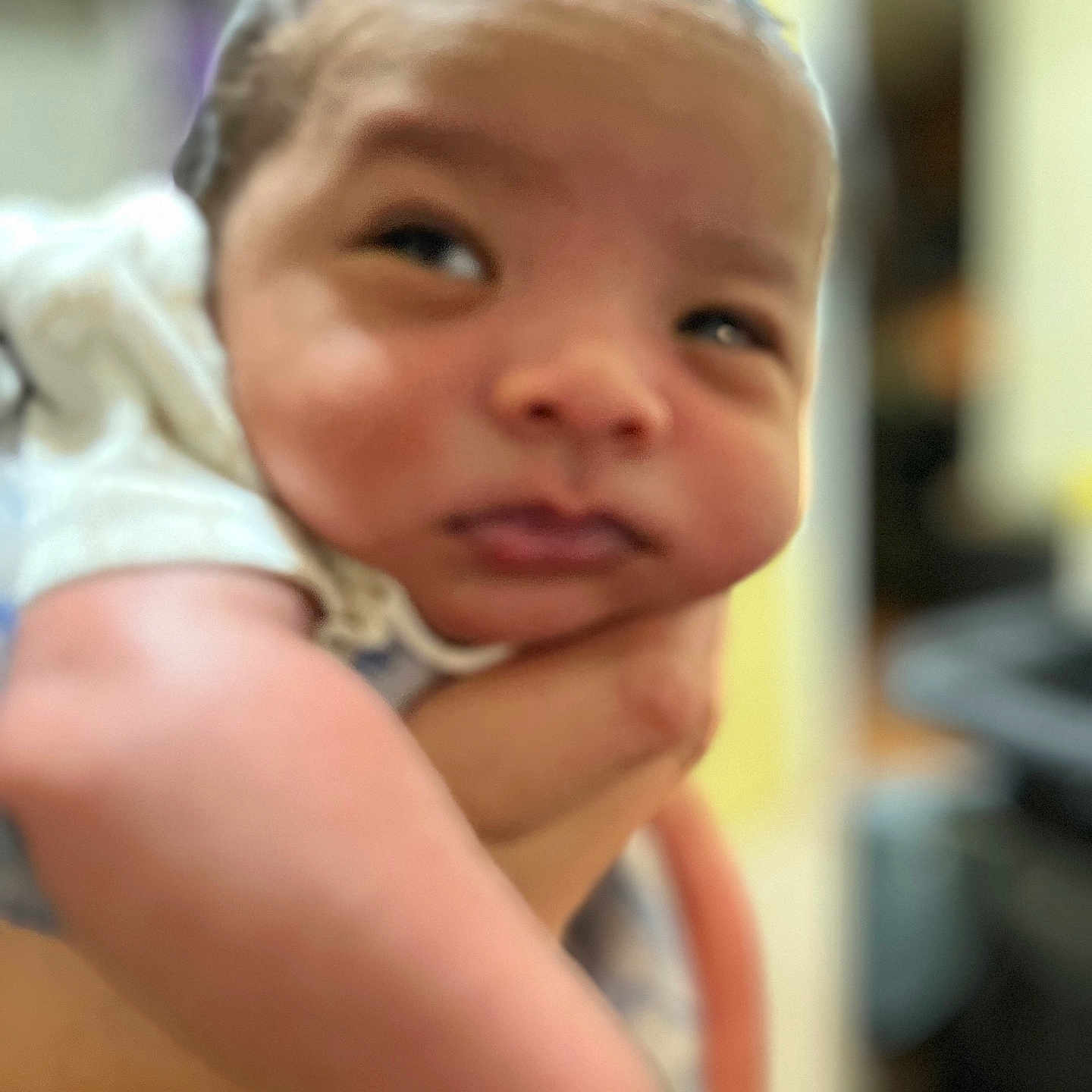 Naruto is registered to the contest to win money with this photo: baby, bodypart, face, finger, hand, head, mouth, newborn, person, photography, portrait, towel