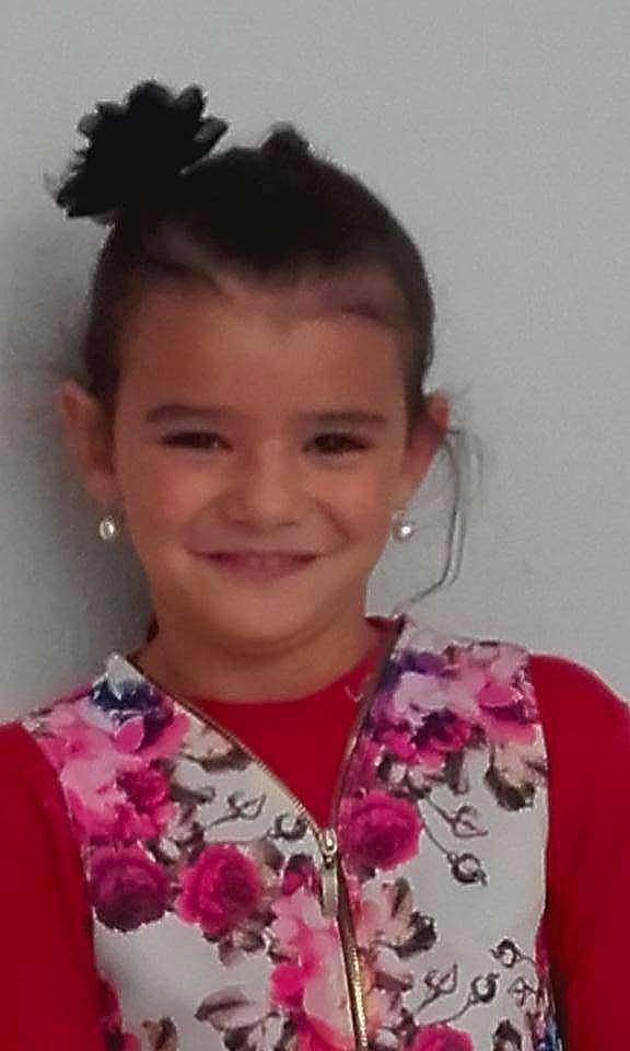 Emeline participe au concours pour gagner de l'argent avec cette photo :