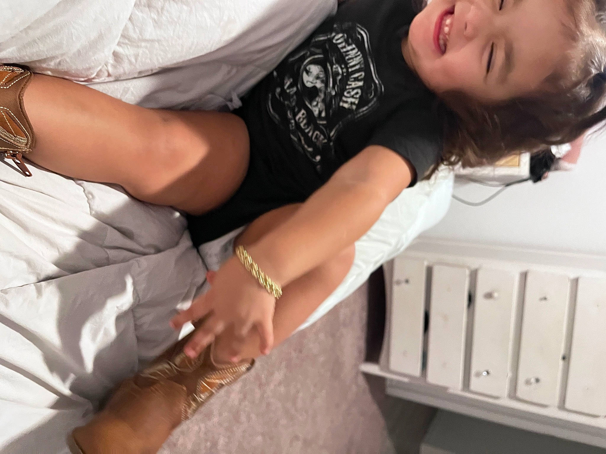 Kehlani joined the competition — help win amazing prizes! arm, beauty, child, dress, elbow, eye, finger, gesture, hand, happy, human_leg, joint, joy, knee, organ, person, sleeve, smile, t_shirt, thigh