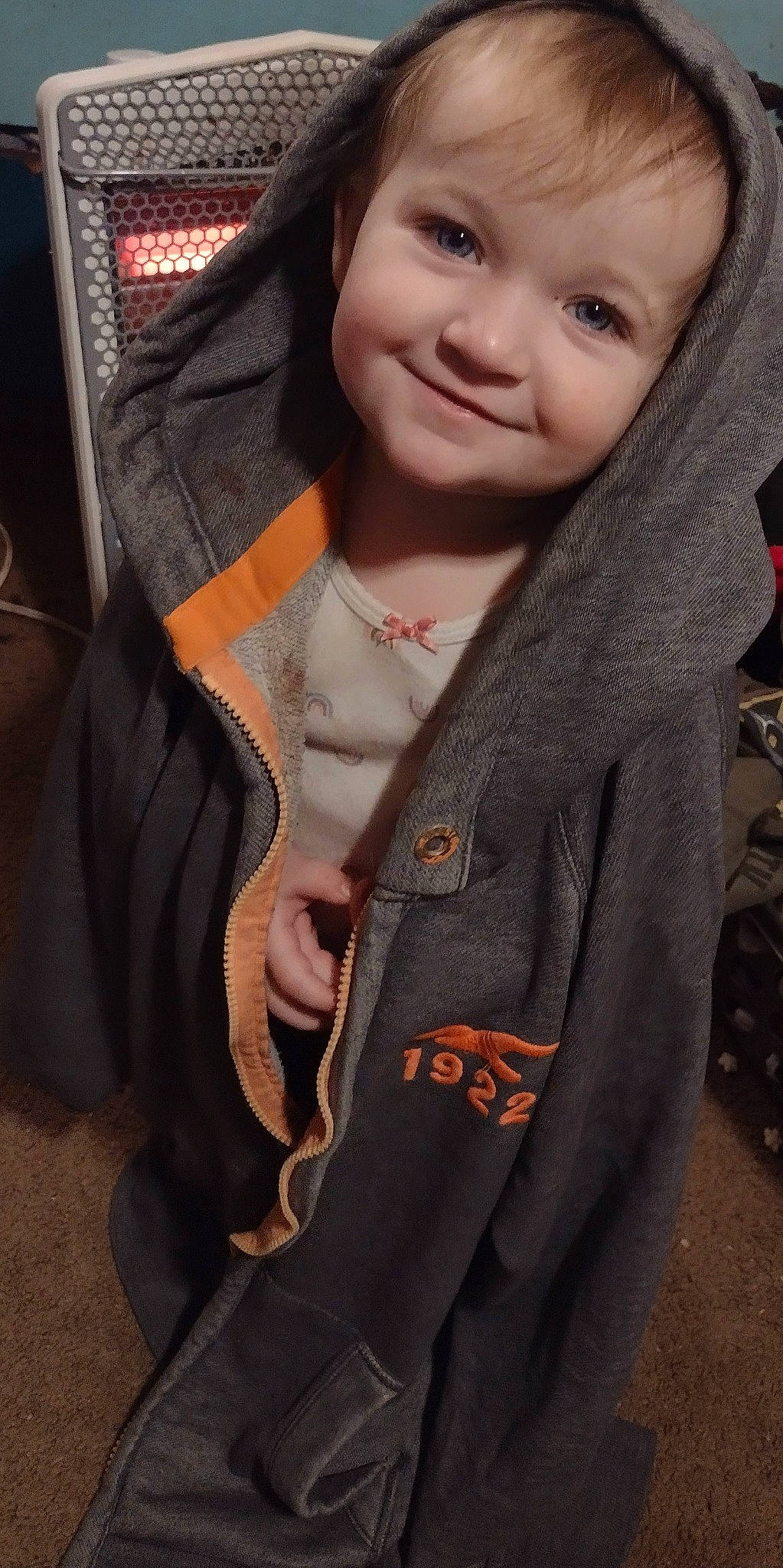 Leila is registered to the contest to win money with this photo: button, child, collar, cool, face, formal_wear, fun, gesture, happy, joy, leather_jacket, lip, nose, outerwear, pattern, person, skin, sleeve, smile, street_fashion