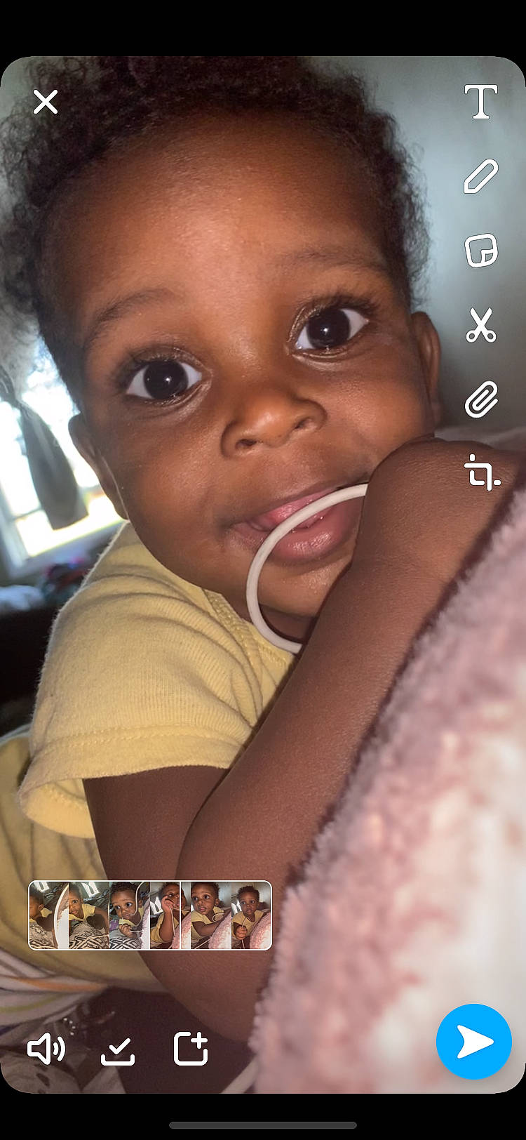 Anari is registered to the contest to win money with this photo: baby, cheek, child, eye, eyebrow, face, forehead, head, human, joy, lip, mouth, nose, person, skin, smile, toddler