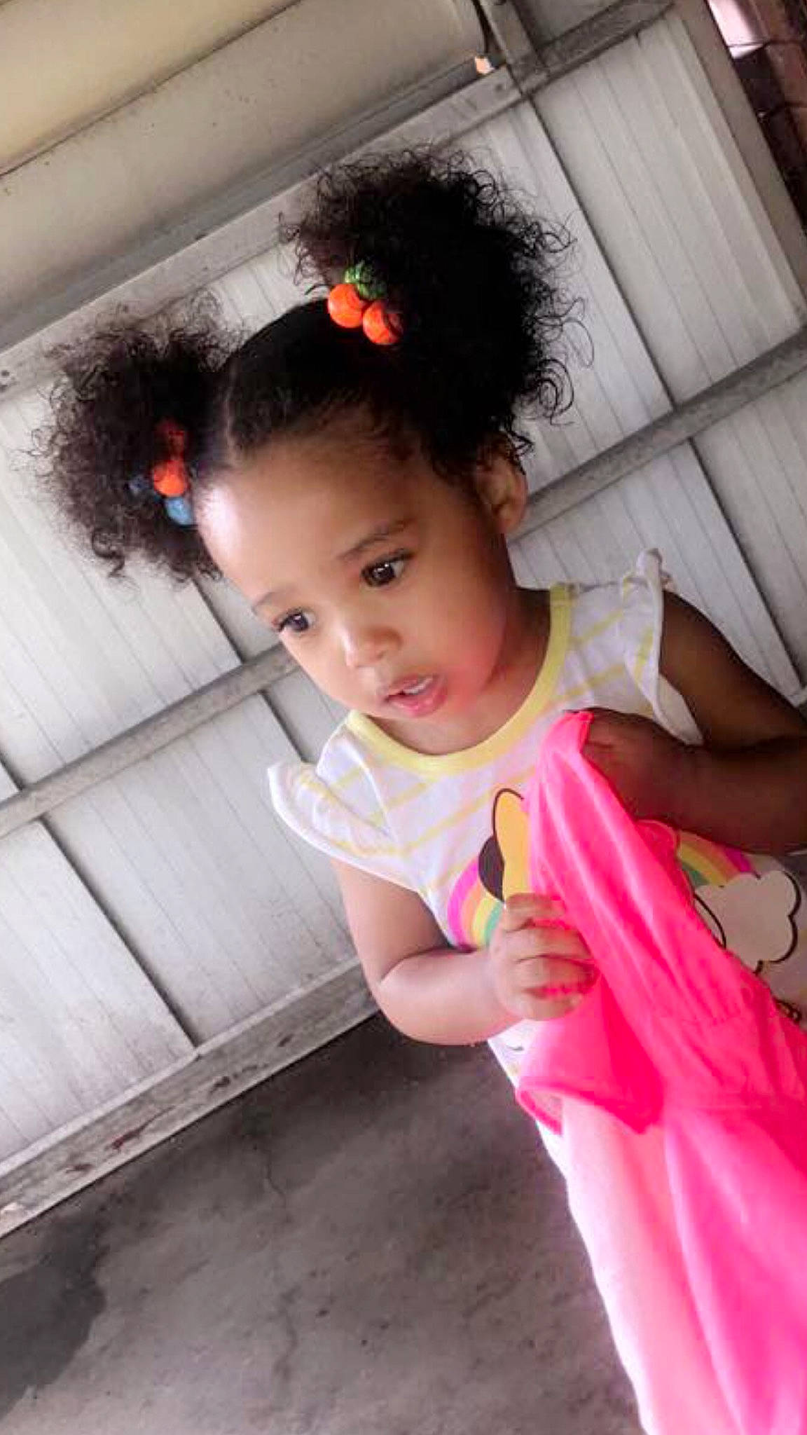 Daylani is registered to the contest to win money with this photo: child, person, pink, skin, toddler