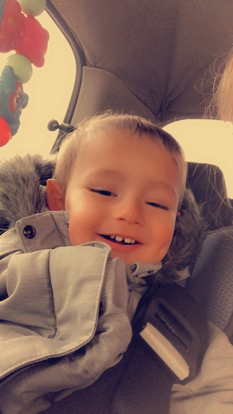 Anddy a rejoint le concours — aidez-le/la à gagner de superbes lots ! baby, baby_toddler_clothing, cheek, comfort, cool, ear, eye, facial_expression, fun, hairstyle, happy, head, human, iris, lip, mouth, nose, organ, person, skin