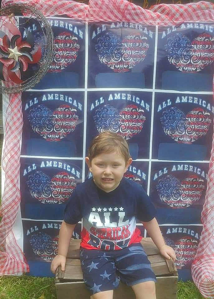 Braxten joined the competition — help win amazing prizes! banner, joy, person, t_shirt, textile, world