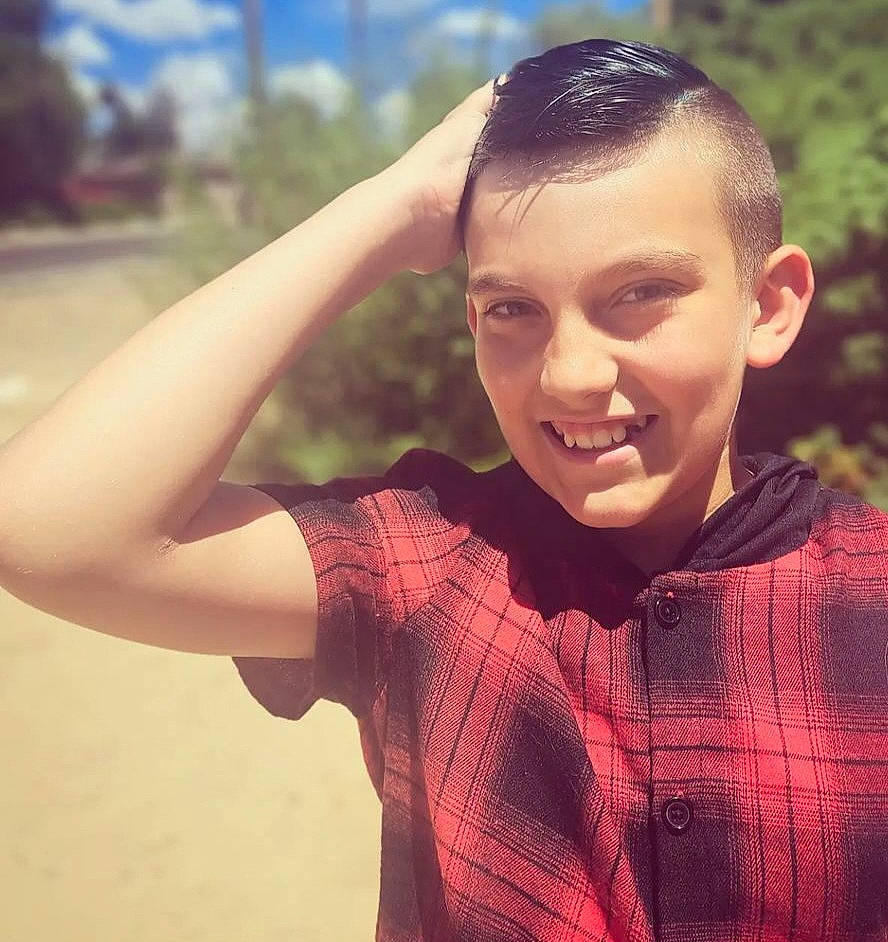 Dexter joined the competition — help win amazing prizes! cool, eyewear, flash_photography, forehead, fun, gesture, grass, happy, jaw, joy, leisure, lip, neck, people_in_nature, person, plaid, selfie, shoulder, smile, sunlight