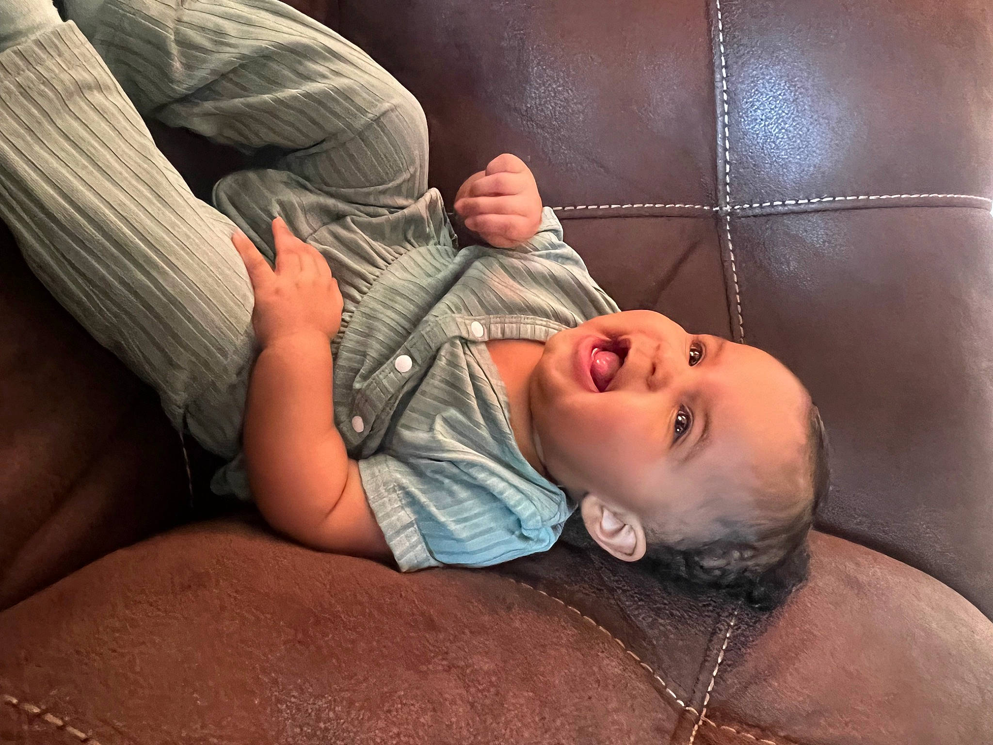 Brielle is registered to the contest to win money with this photo: arm, black_hair, chest, comfort, cool, elbow, eye, flash_photography, gesture, head, human_body, joint, leg, mammal, mouth, muscle, neck, person, shoulder, skin