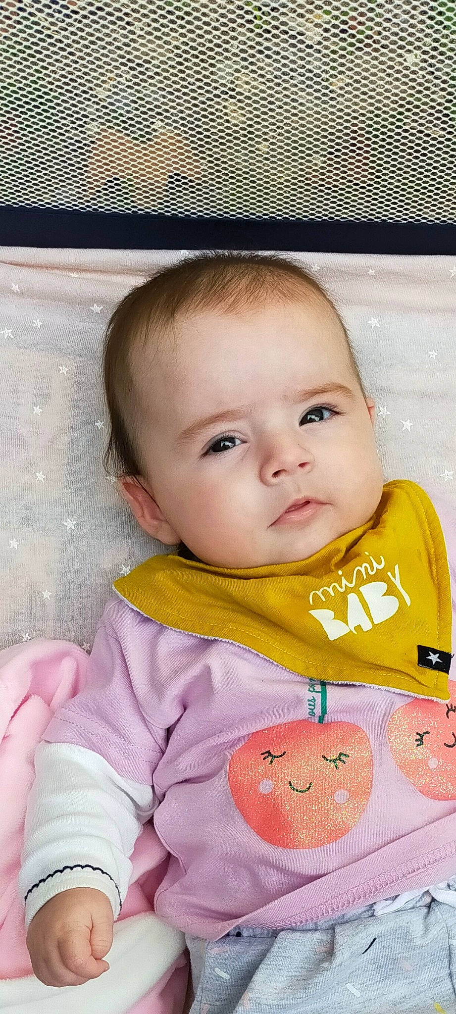 Cassandra participe au concours pour gagner de l'argent avec cette photo : baby_toddler_clothing, cheek, chin, eye, eyebrow, face, facial_expression, hair, happy, head, human_body, iris, lip, mouth, nose, organ, person, product, pumpkin, skin