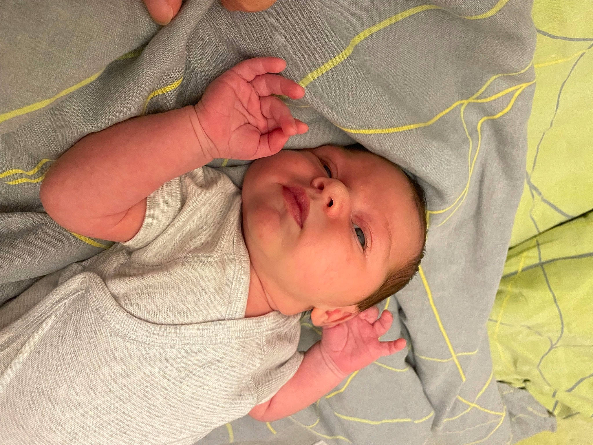 Warën a rejoint le concours — aidez-le/la à gagner de superbes lots ! baby, baby_products, baby_toddler_clothing, bedtime, cheek, child, chin, comfort, eyelash, finger, grass, head, linens, lip, mouth, nap, nose, person, skin, toddler