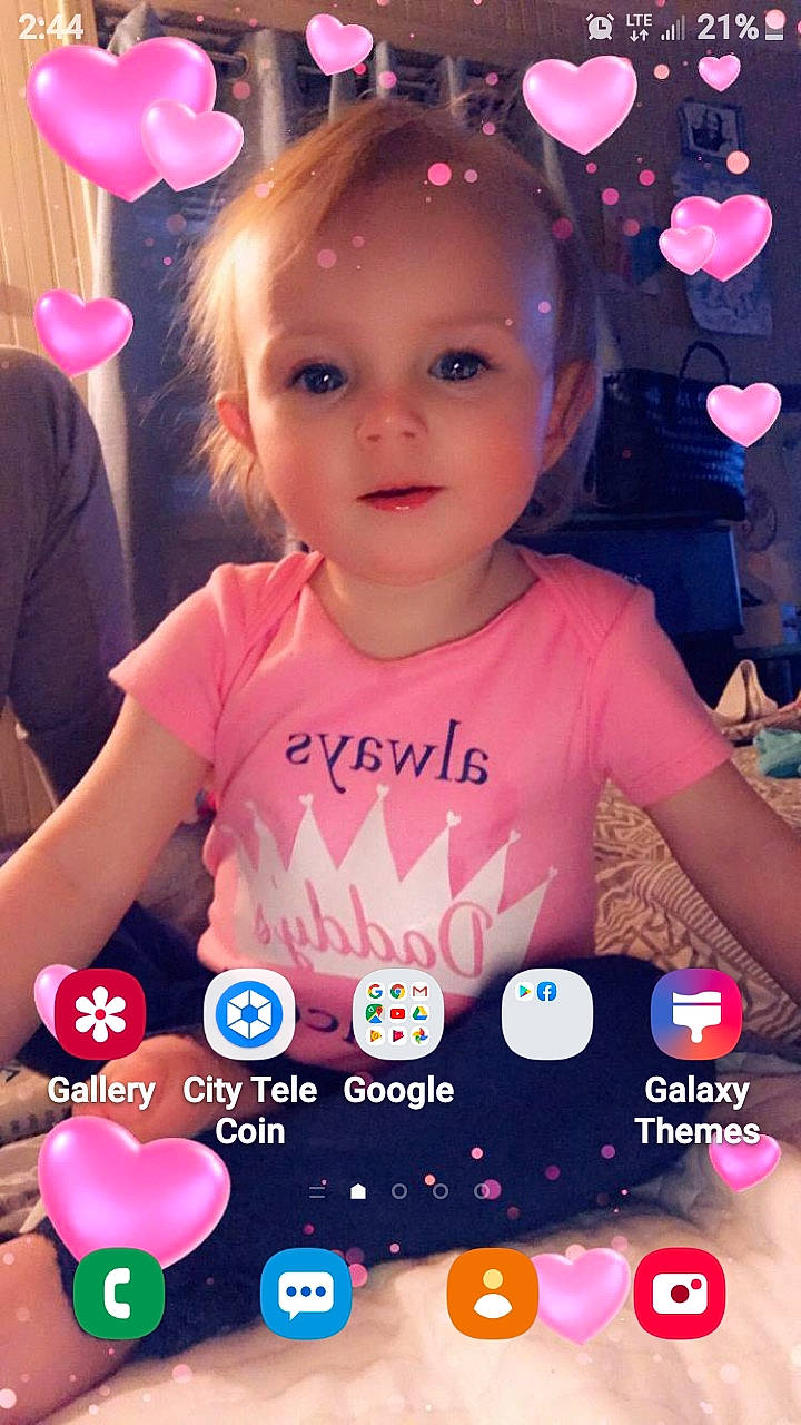 Blakeleigh is registered to the contest to win money with this photo: child, cool, ear, fun, person, photo_caption, photography, pink, play, smile, snapshot, toddler