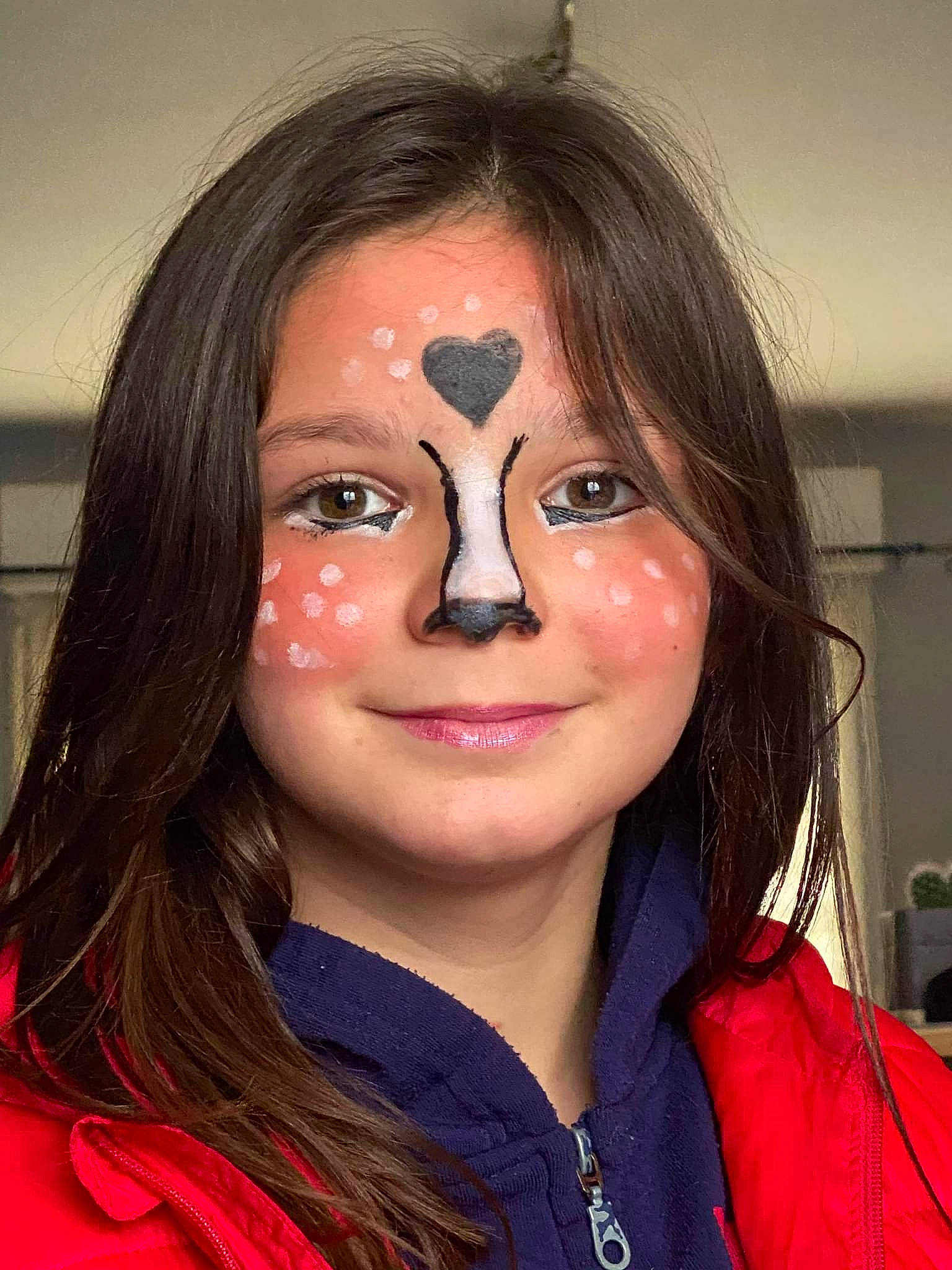 Louna a rejoint le concours — aidez-le/la à gagner de superbes lots ! bangs, black_hair, cheek, cool, eyebrow, eyelash, eyewear, forehead, fun, happy, iris, jaw, joy, layered_hair, lip, lipstick, makeover, mouth, nose, person