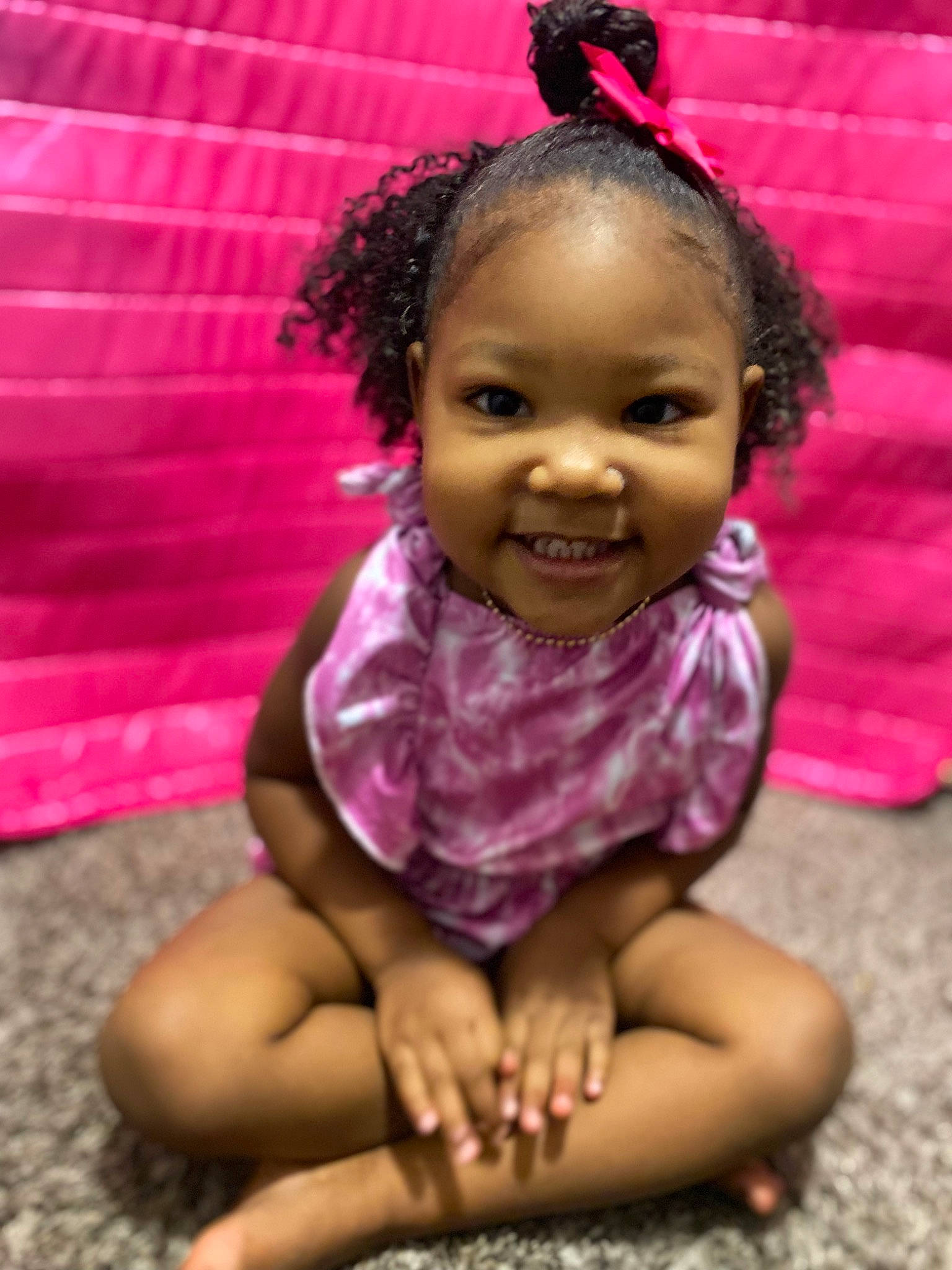 Nova is registered to the contest to win money with this photo: adaptation, black_hair, chin, clothing, eye, face, fun, hair, happy, headgear, human_body, human_leg, joy, leisure, magenta, person, pink, purple, skin, smile