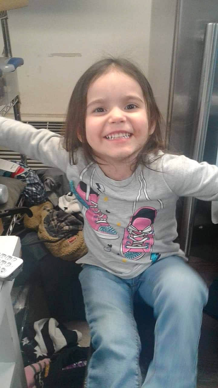 Annalysia is registered to the contest to win money with this photo: cheek, child, fun, joy, long_hair, person, smile, t_shirt, toddler, tooth