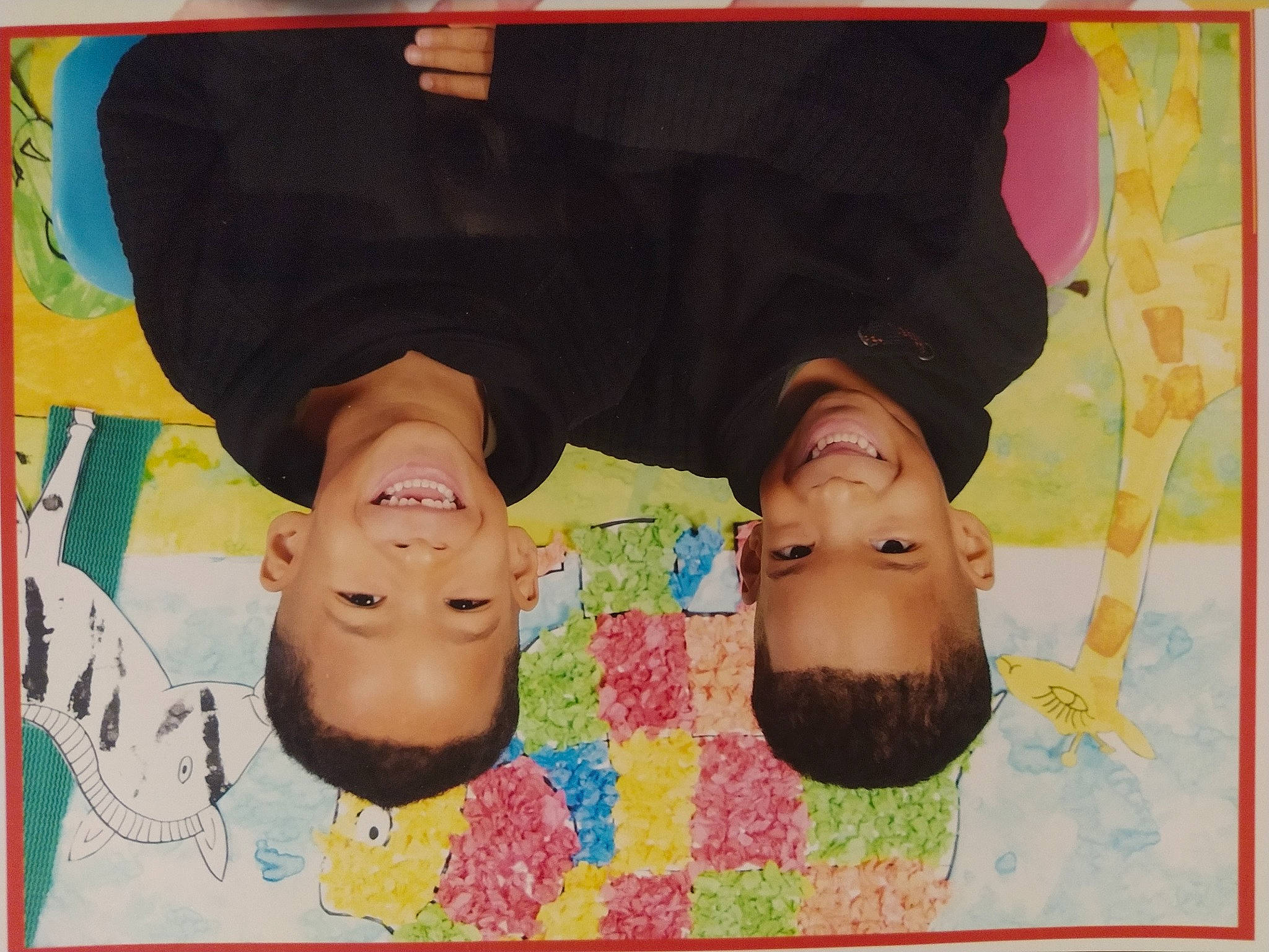 Ismael Ilyes participe au concours pour gagner de l'argent avec cette photo : art, cheek, child, flooring, font, fun, happy, illustration, joy, leisure, magenta, paint, painting, paper, paper_product, pattern, person, rectangle, room, selfie