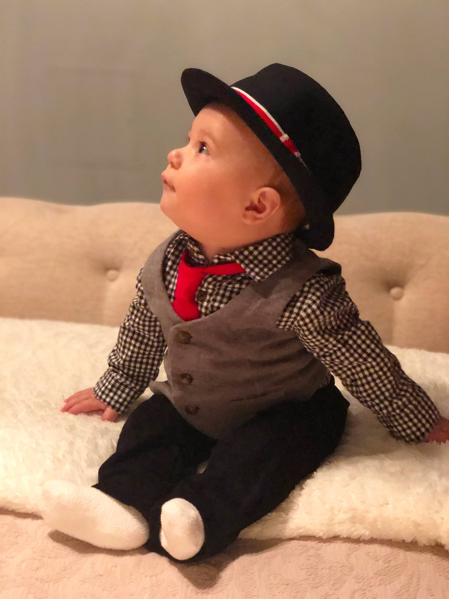 Barrett is registered to the contest to win money with this photo: child, hair_accessory, headgear, infant, person, product, skin, textile, toddler