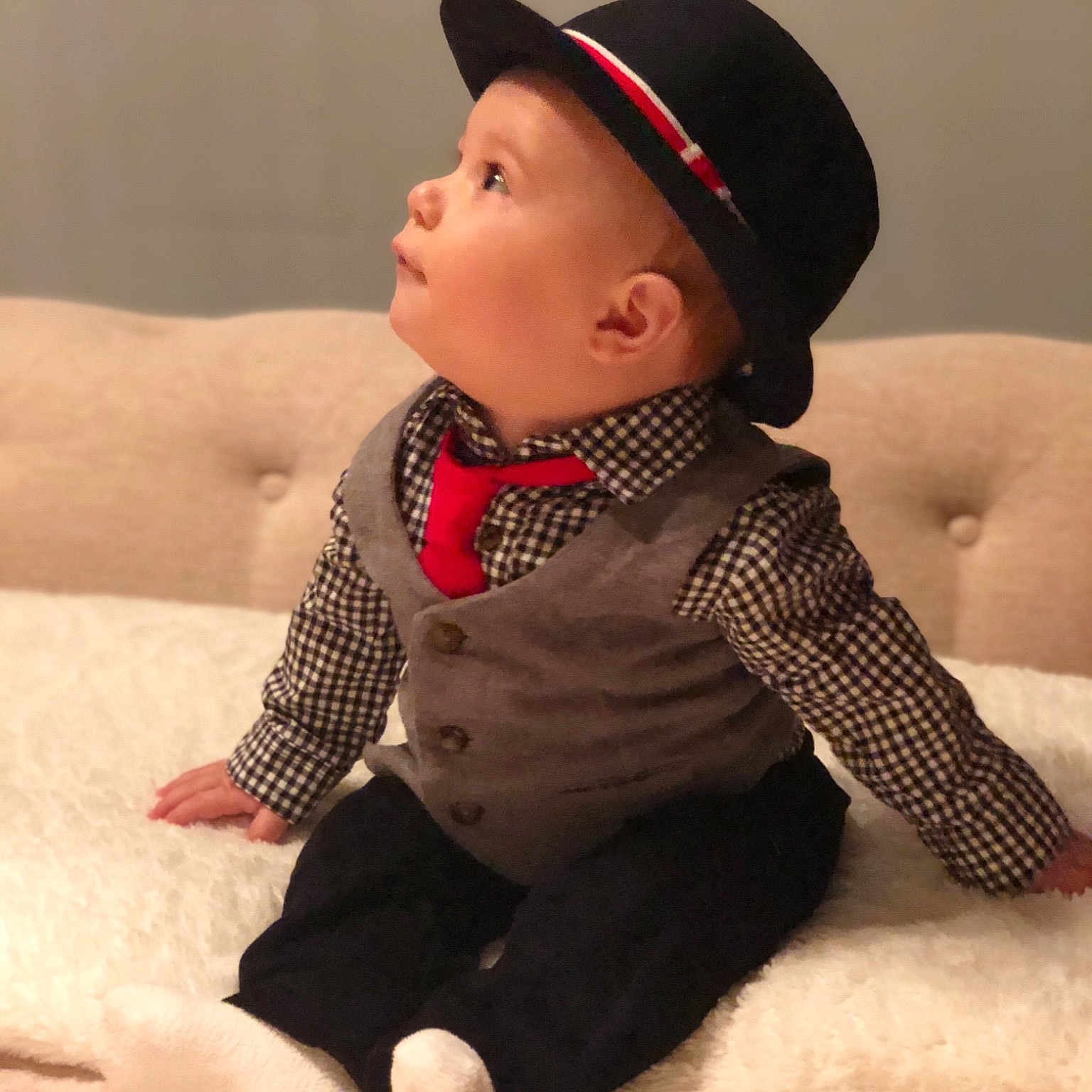 Barrett is registered to the contest to win money with this photo: child, hair_accessory, headgear, infant, person, product, skin, textile, toddler